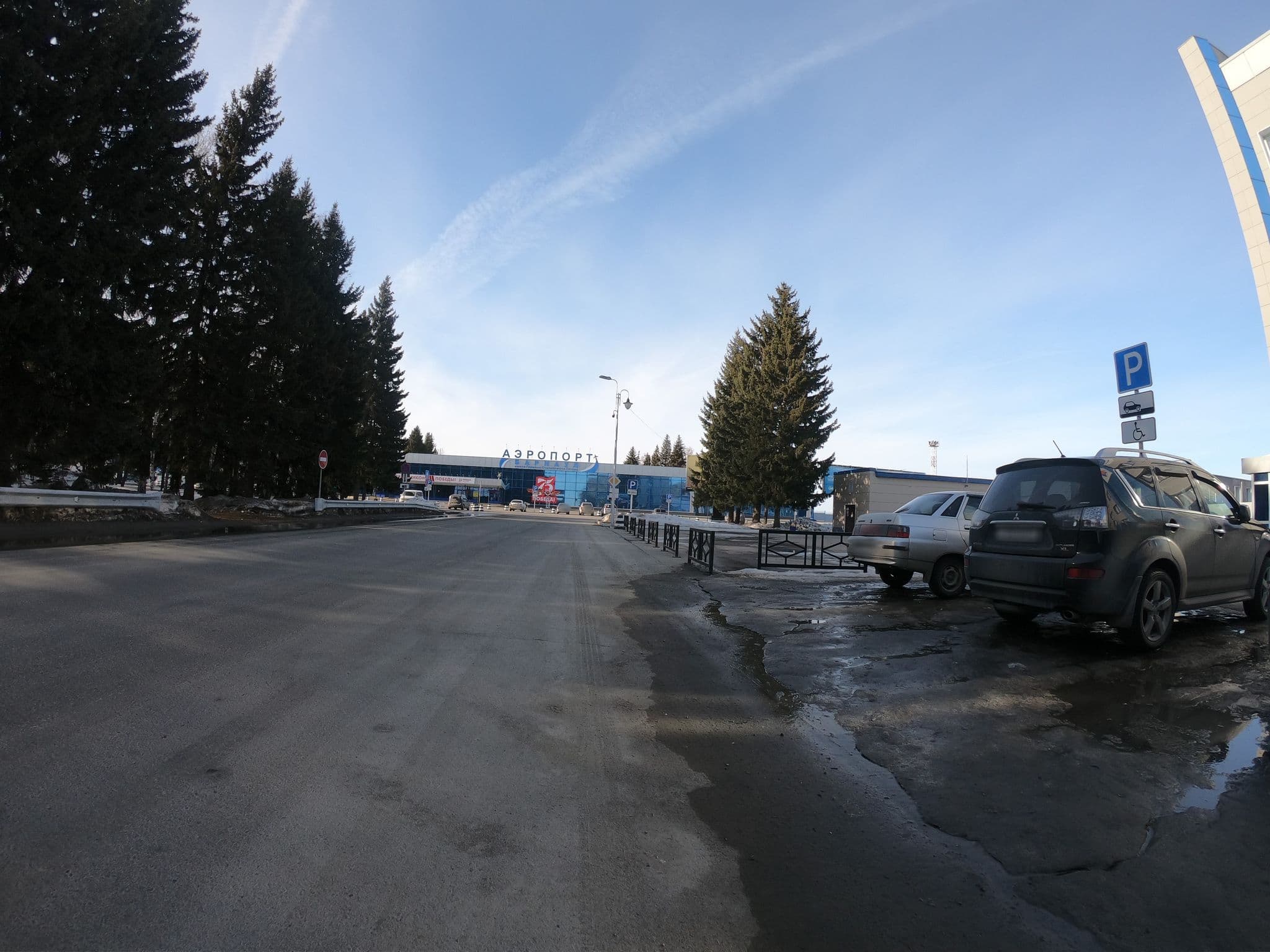 Street view near Гостиница «Аэропорт», Gon’ba — © talpidae (CC BY-SA · Mapillary)