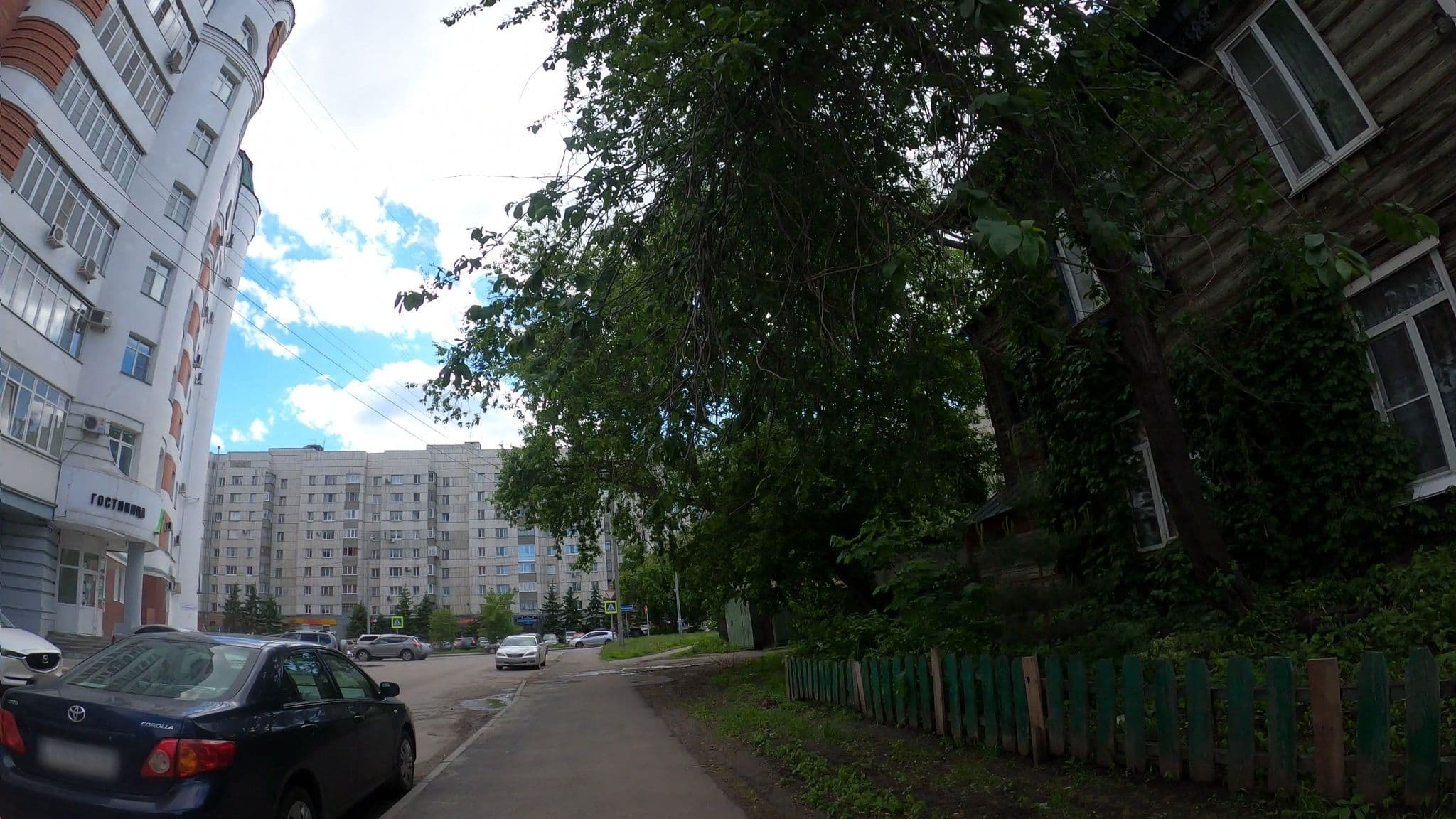 Street view near Алиса, Barnaul — © trolleway (CC BY-SA · Mapillary)
