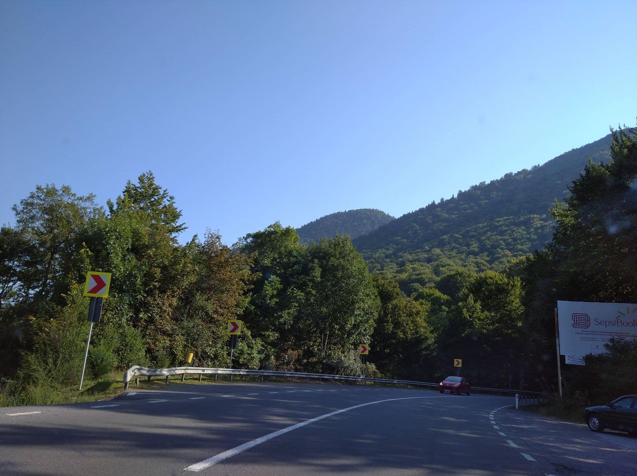 Street view near Hanul Hotarul Ciucului, Băile Tuşnad — © grozsa11 (CC BY-SA · Mapillary)