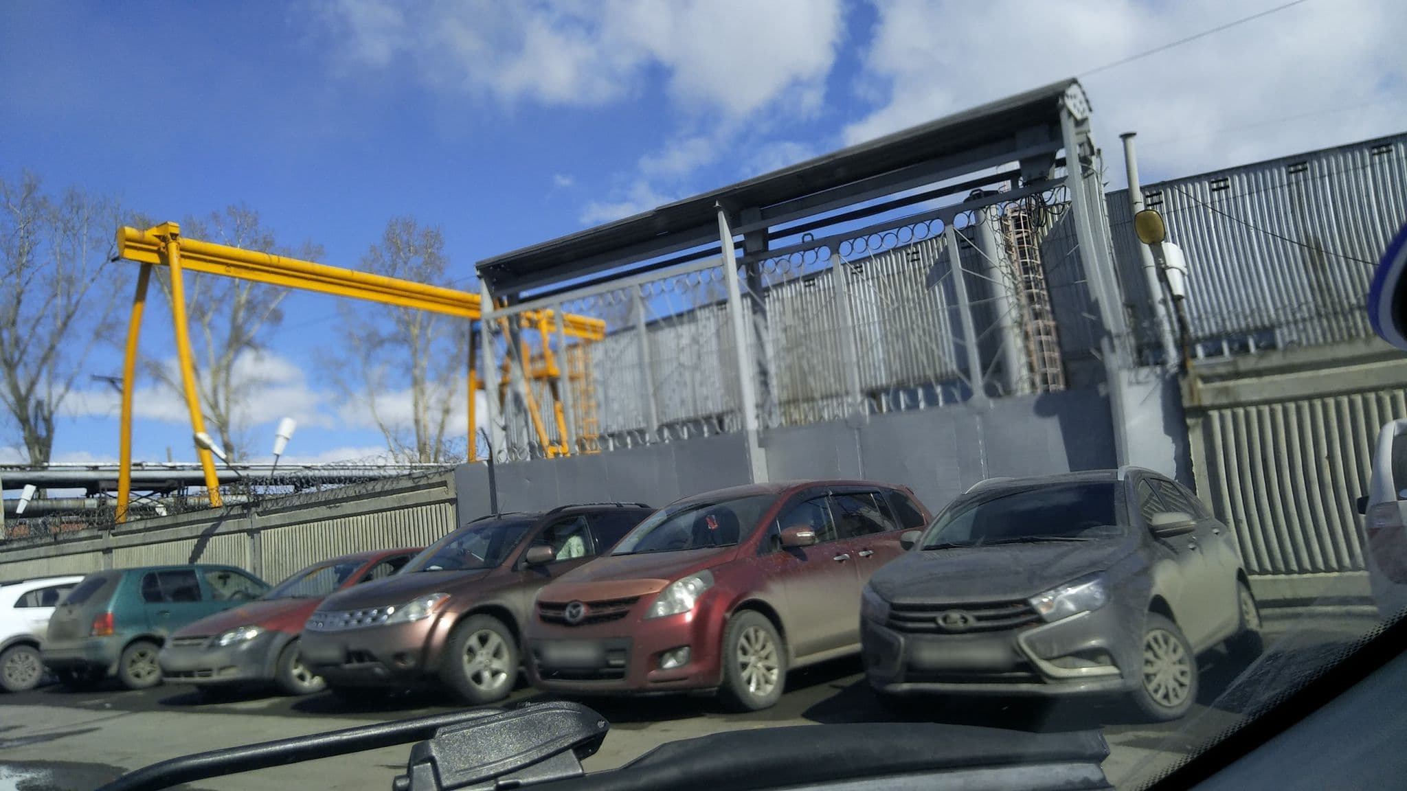 Street view near ЗАО.атп Кузбассэнерго, Kemerovo — © vlivyur (CC BY-SA · Mapillary)