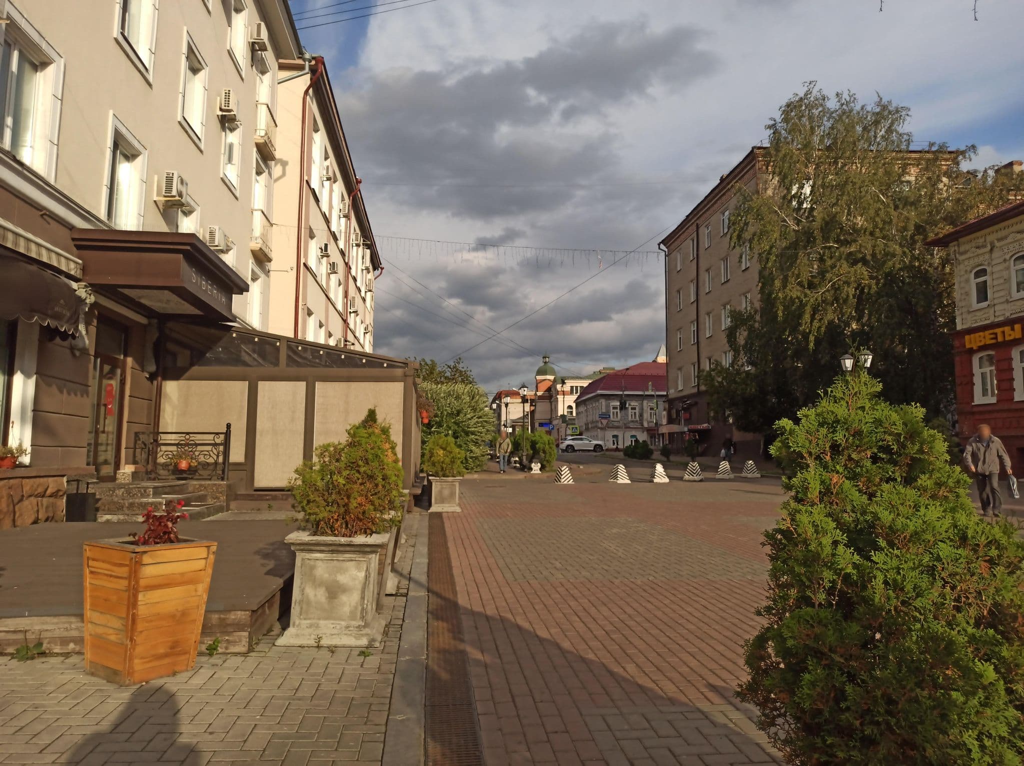 Street view near Гостиница Сибирь Форум, Tomsk — © aduchi (CC BY-SA · Mapillary)
