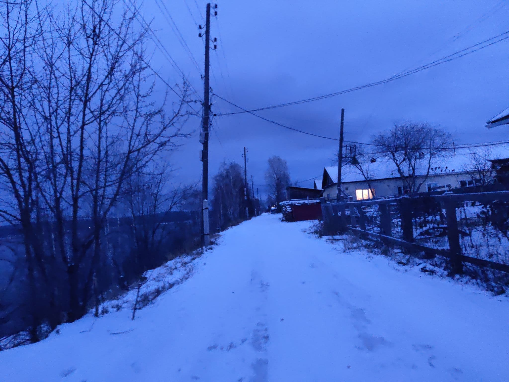Street view near Вахтовое общежитие, Boguchany — © xolli (CC BY-SA · Mapillary)