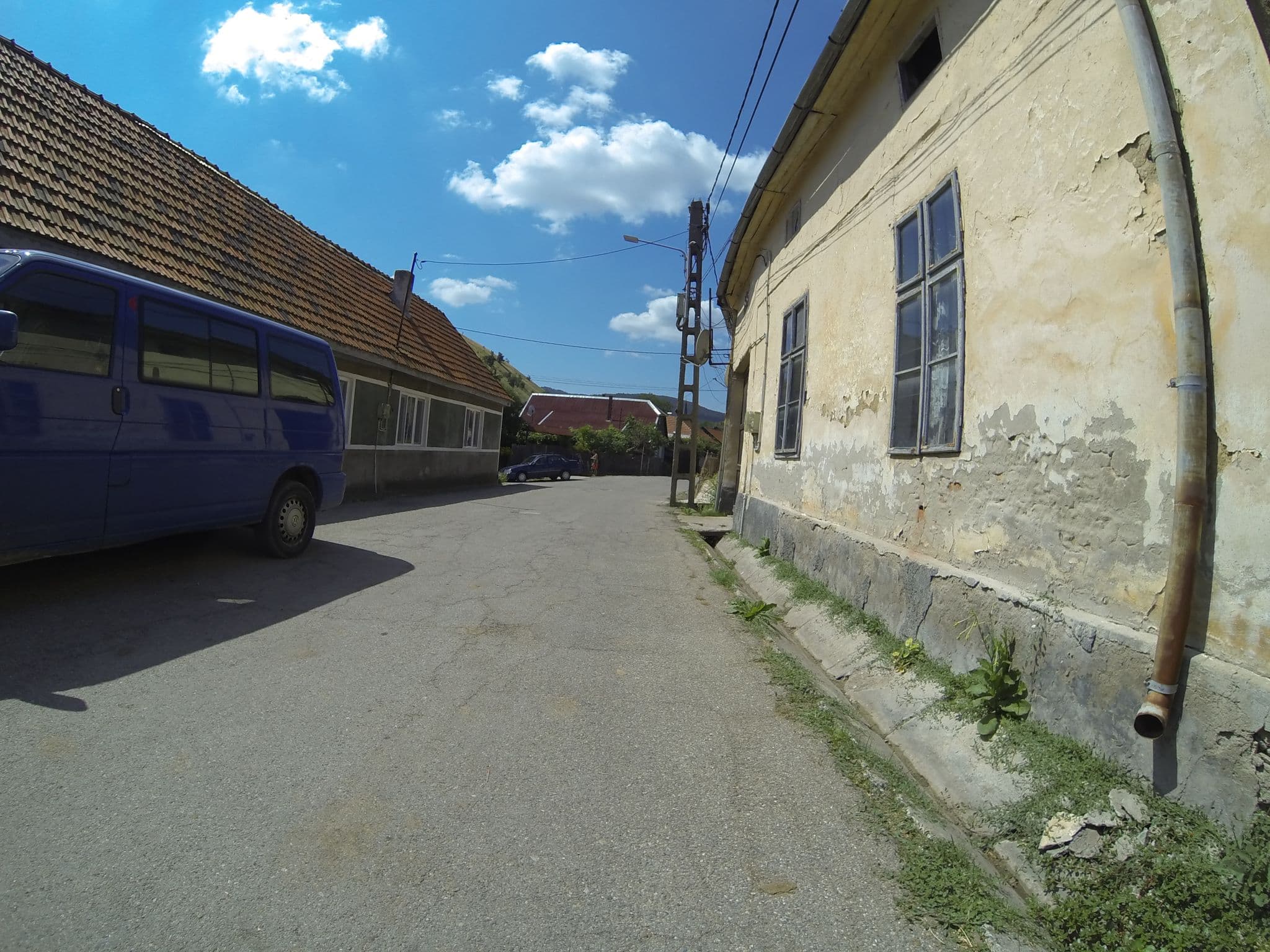 Street view near Ubytování u Jendy Jágra, Sviniţa — © deeeznuuuts (CC BY-SA · Mapillary)