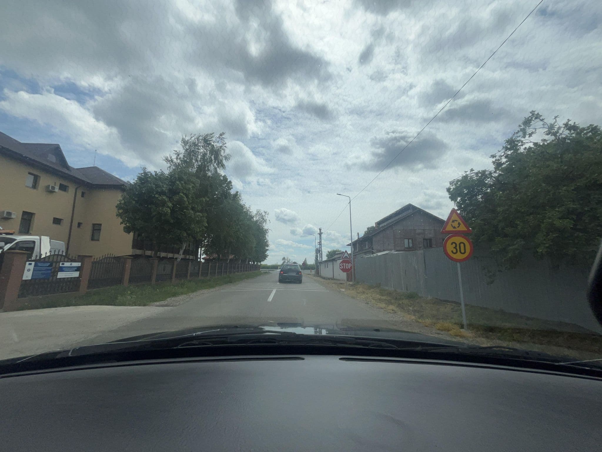 Street view near Hanul Merei, Stâlpu — © oled13 (CC BY-SA · Mapillary)