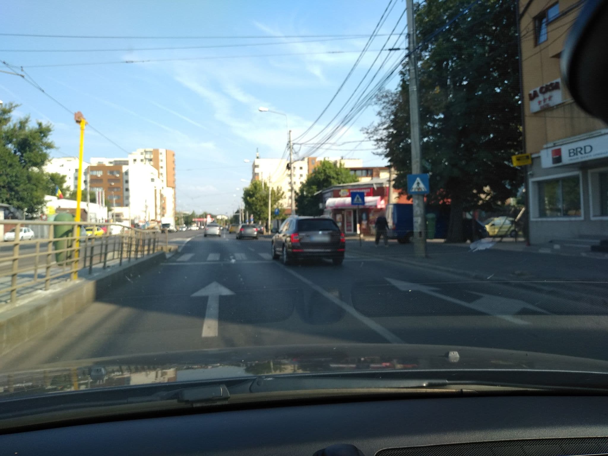 Street view near Hotel La Casa Nord, Sector 1 — © simy (CC BY-SA · Mapillary)
