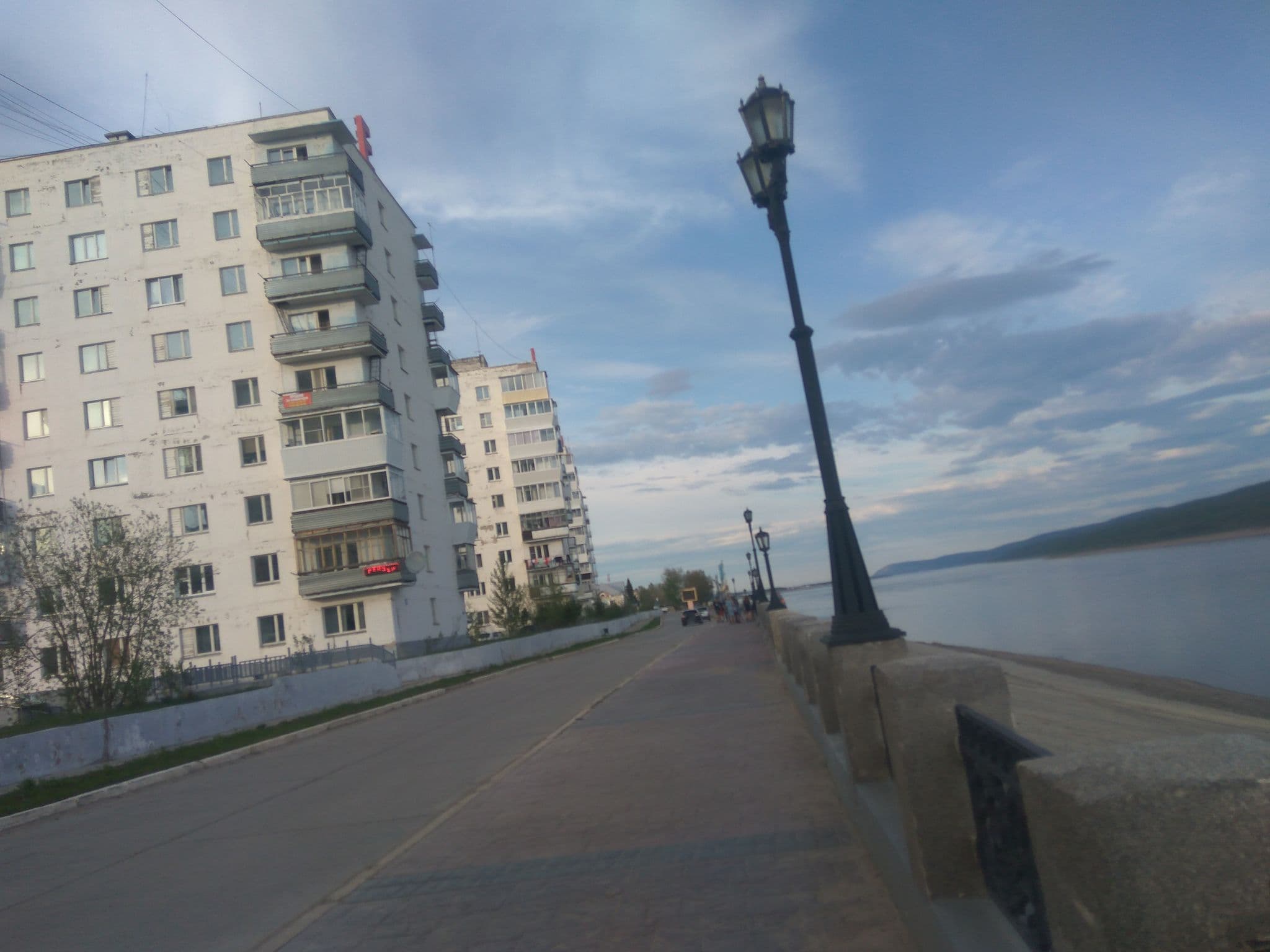 Street view near Гостиница Лена г. Ленск, Lensk — © trolleway (CC BY-SA · Mapillary)