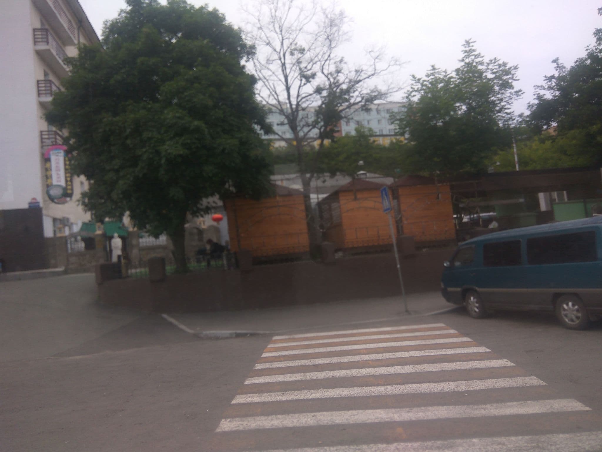 Street view near Vlad Hostel, Vladivostok — © trolleway (CC BY-SA · Mapillary)
