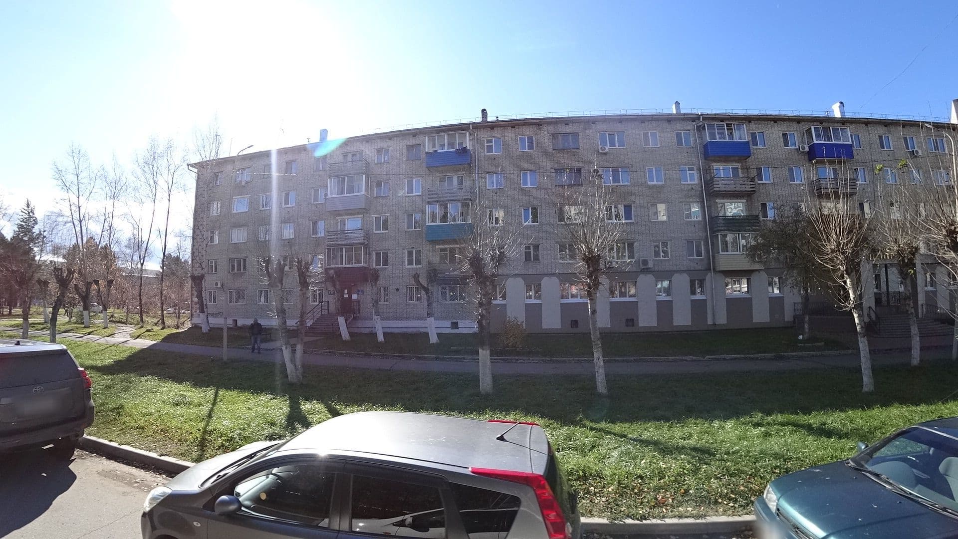 Street view near Гостиница Центральная, Amursk — © alex111 (CC BY-SA · Mapillary)