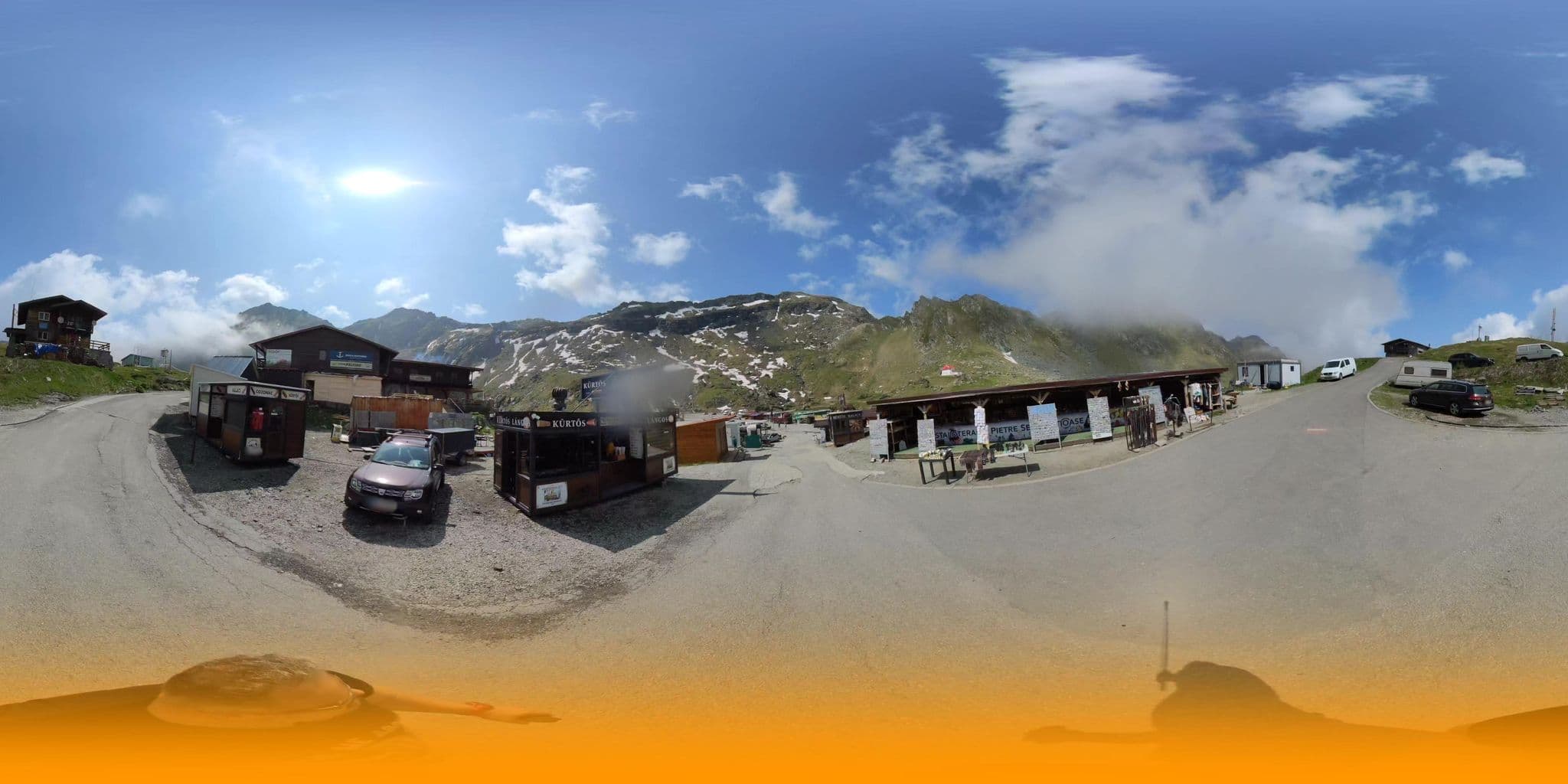 Street view near Cabana Paltinu, Cârţişoara — © elboertjie (CC BY-SA · Mapillary)