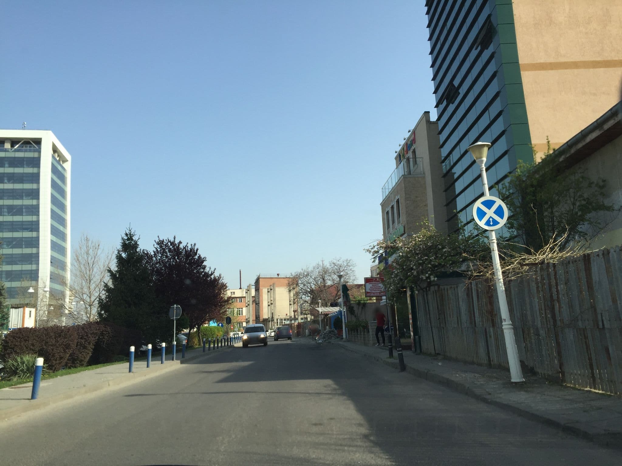 Street view near West Plaza Hotel, Sector 6 — © vlad (CC BY-SA · Mapillary)