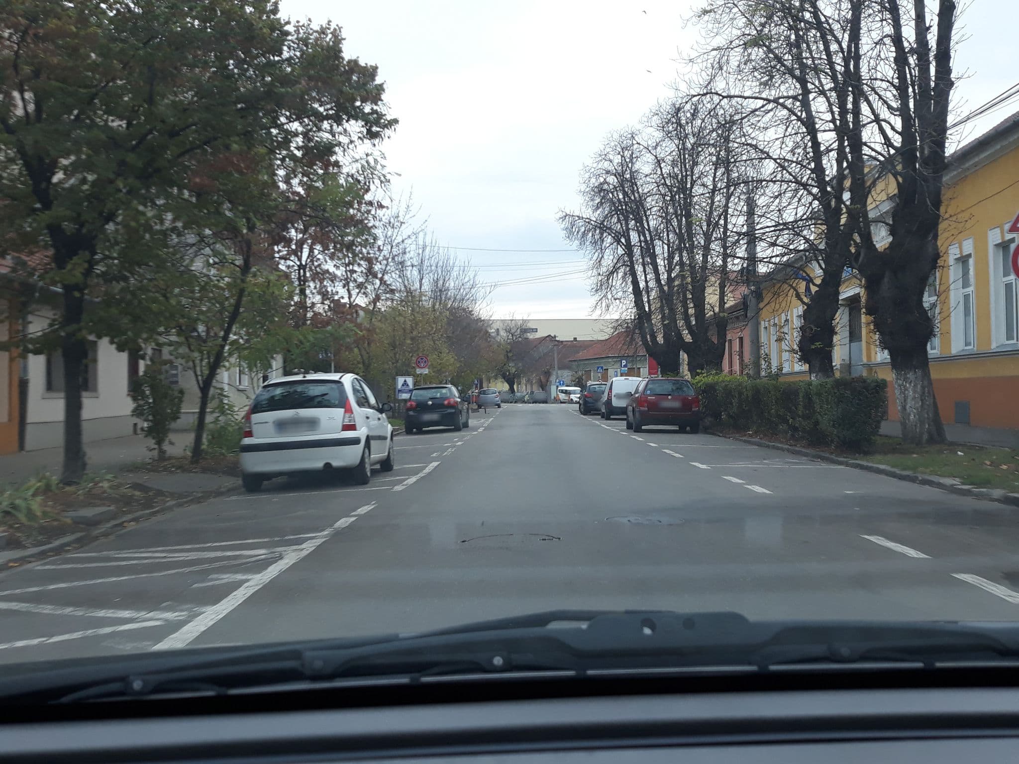Street view near Vila Opera, Oradea — © murmidon (CC BY-SA · Mapillary)