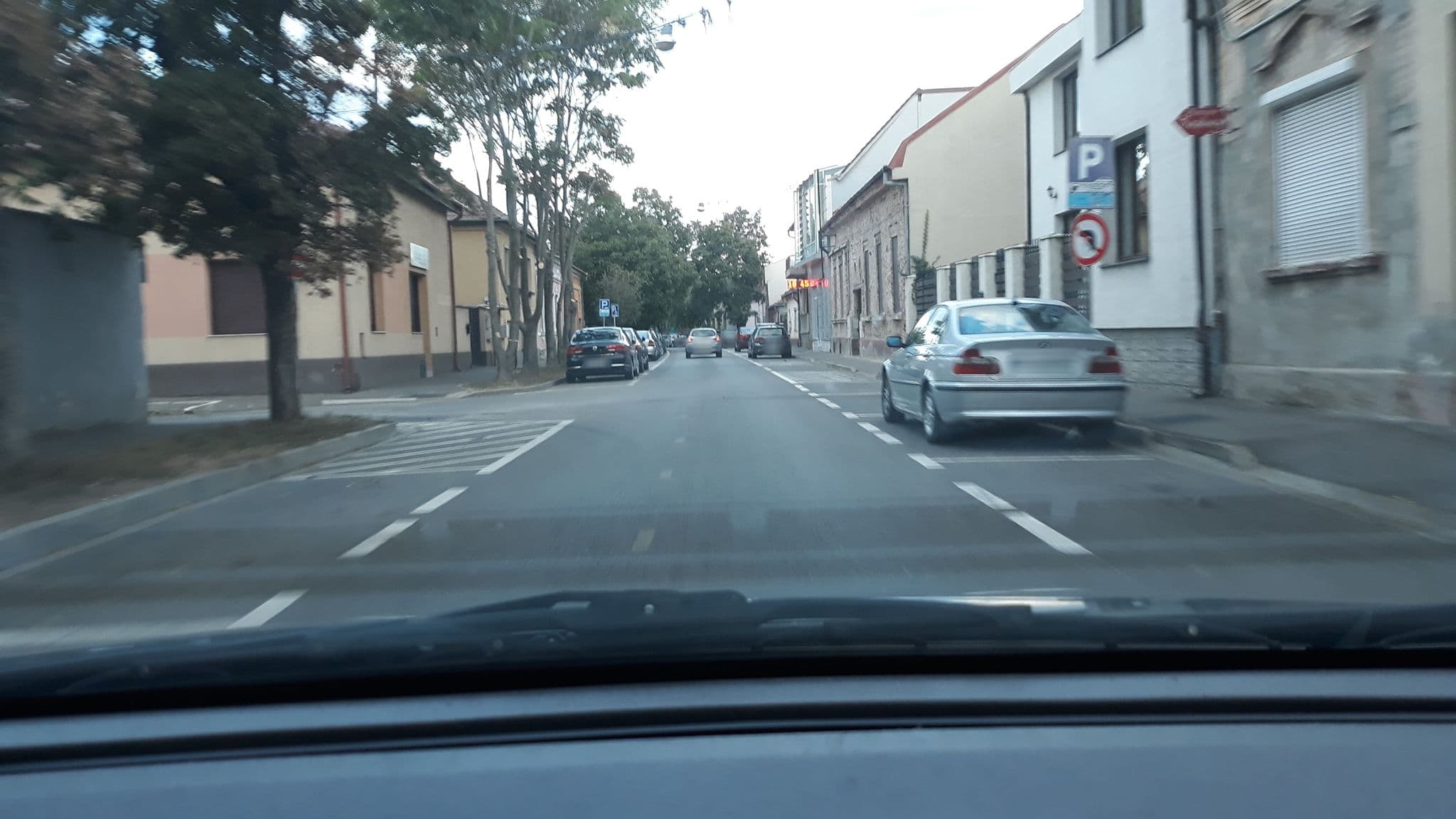 Street view near Pensiunea Recidency, Oradea — © murmidon (CC BY-SA · Mapillary)