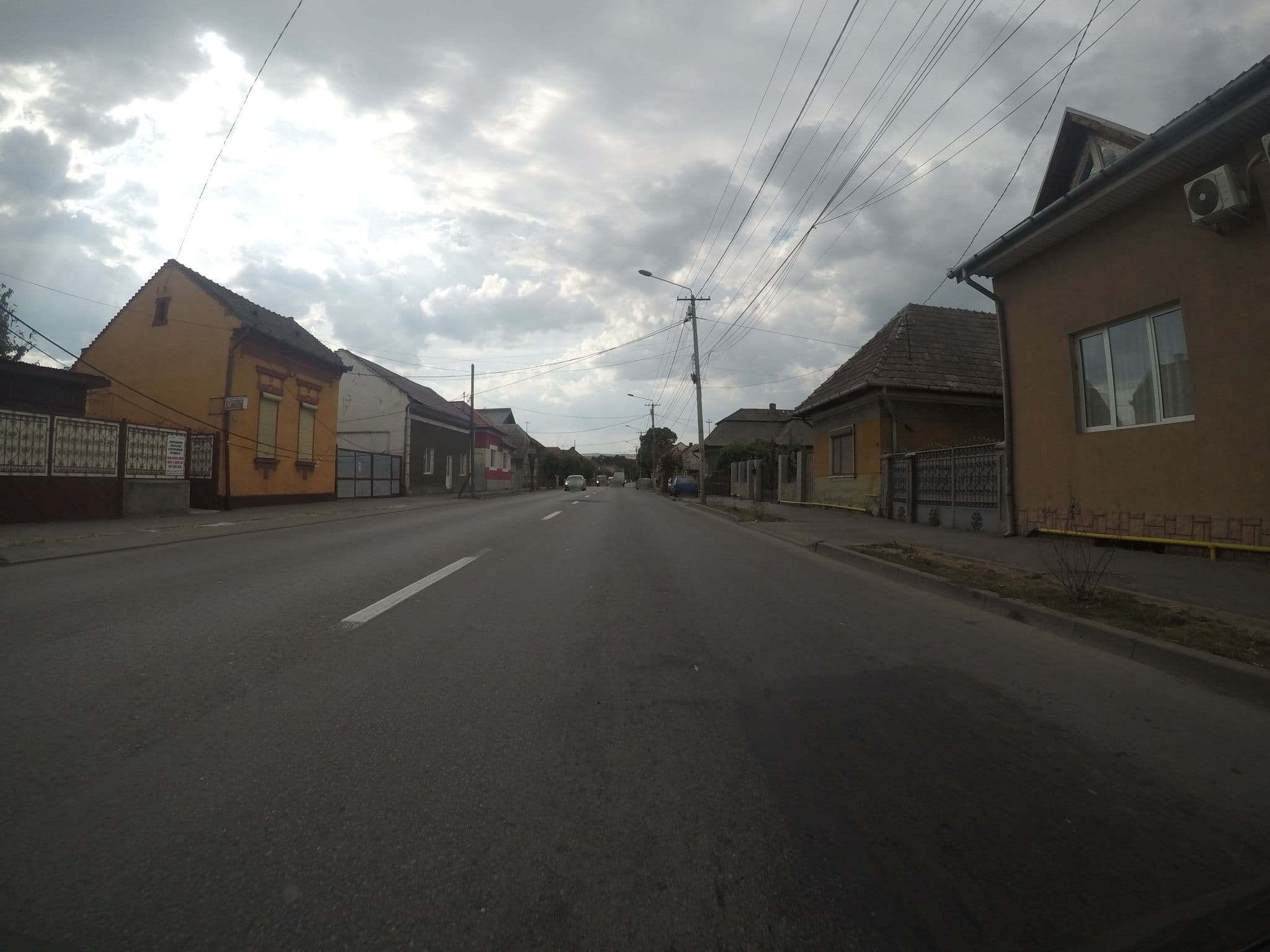 Street view near Casa Linda, Turda — © chrisbeddow (CC BY-SA · Mapillary)