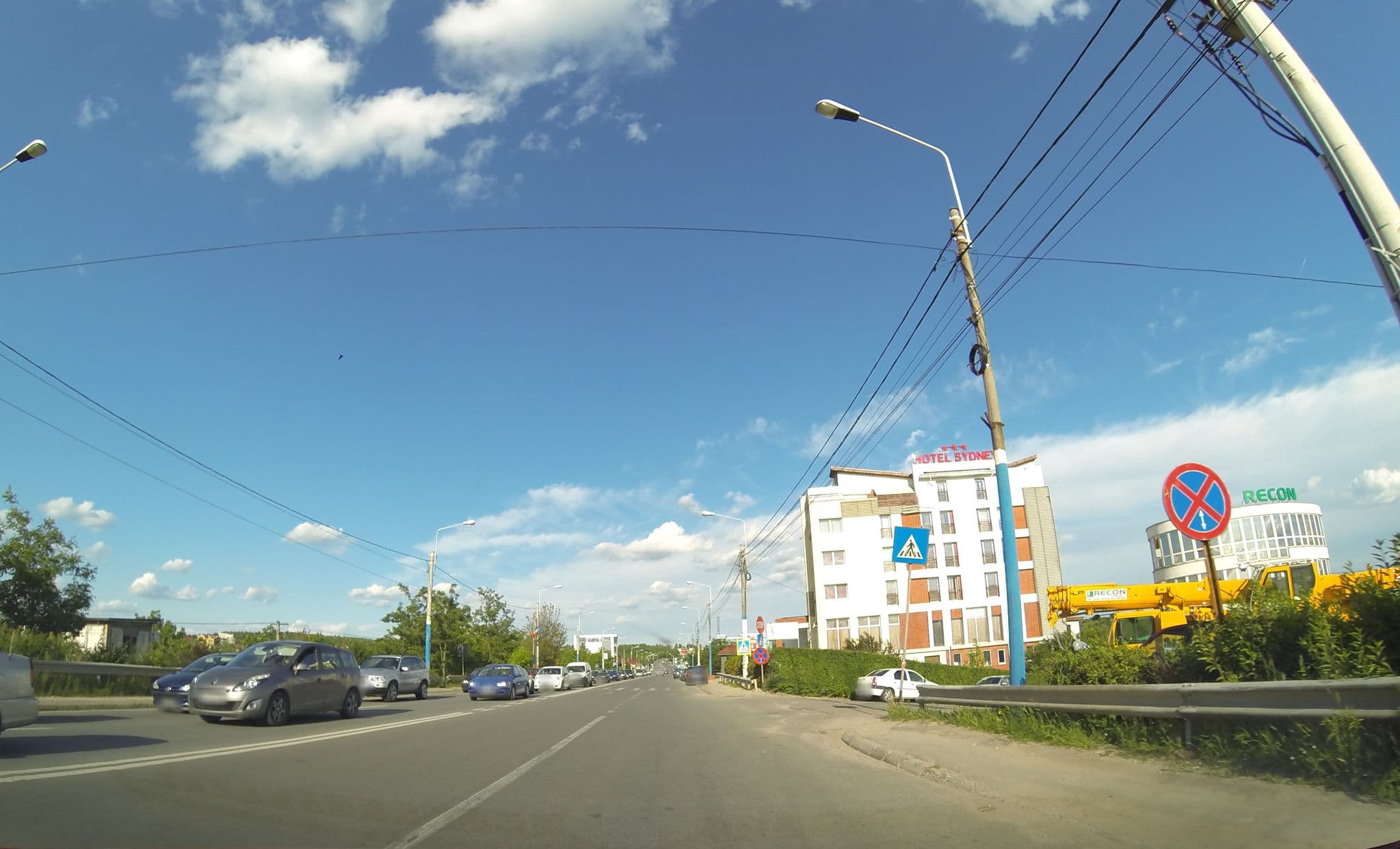 Street view near Sydney Hotel Craiova, Craiova — © deeeznuuuts (CC BY-SA · Mapillary)