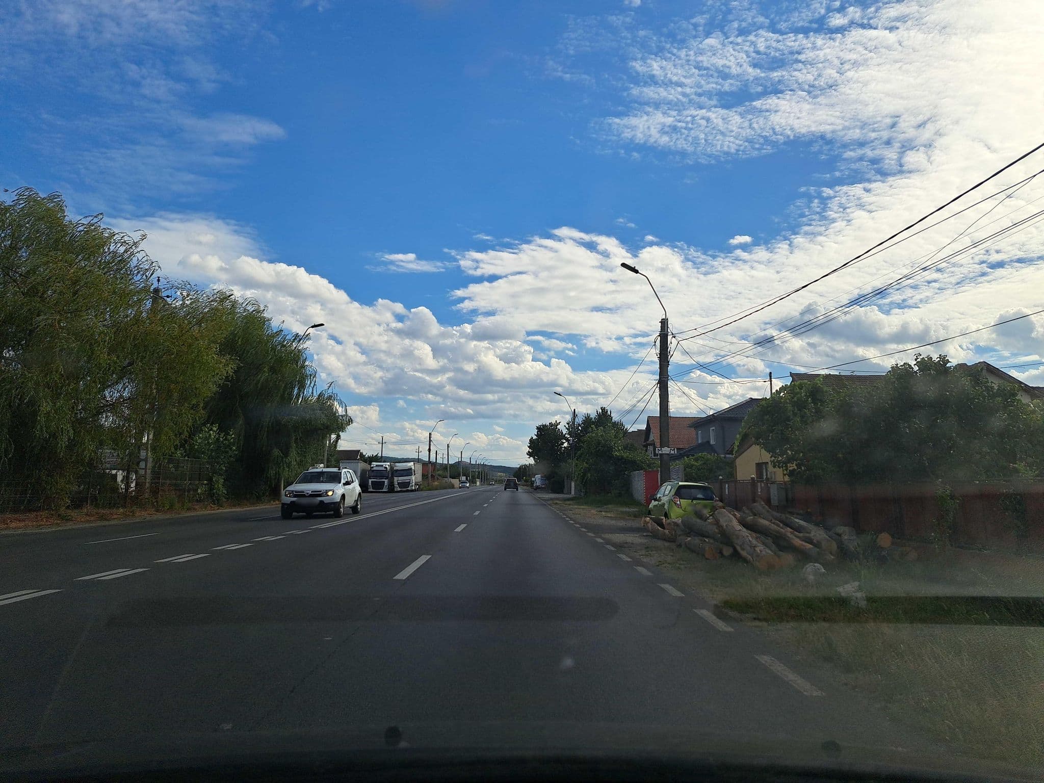 Street view near Pensiunea Caro, Cristur — © tavi (CC BY-SA · Mapillary)