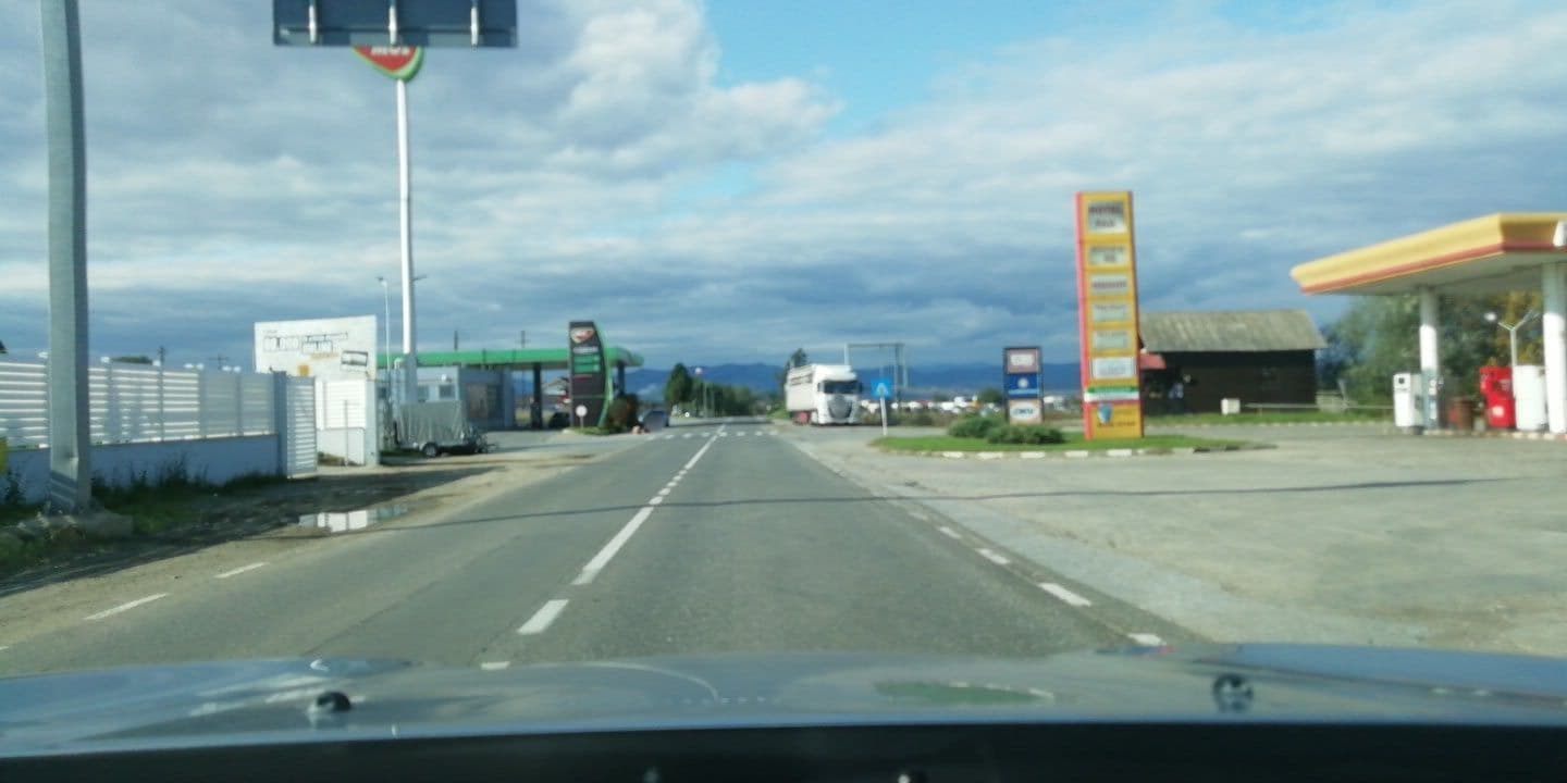 Street view near Camera Nr.12, Sebeş — © bogdancandrea (CC BY-SA · Mapillary)