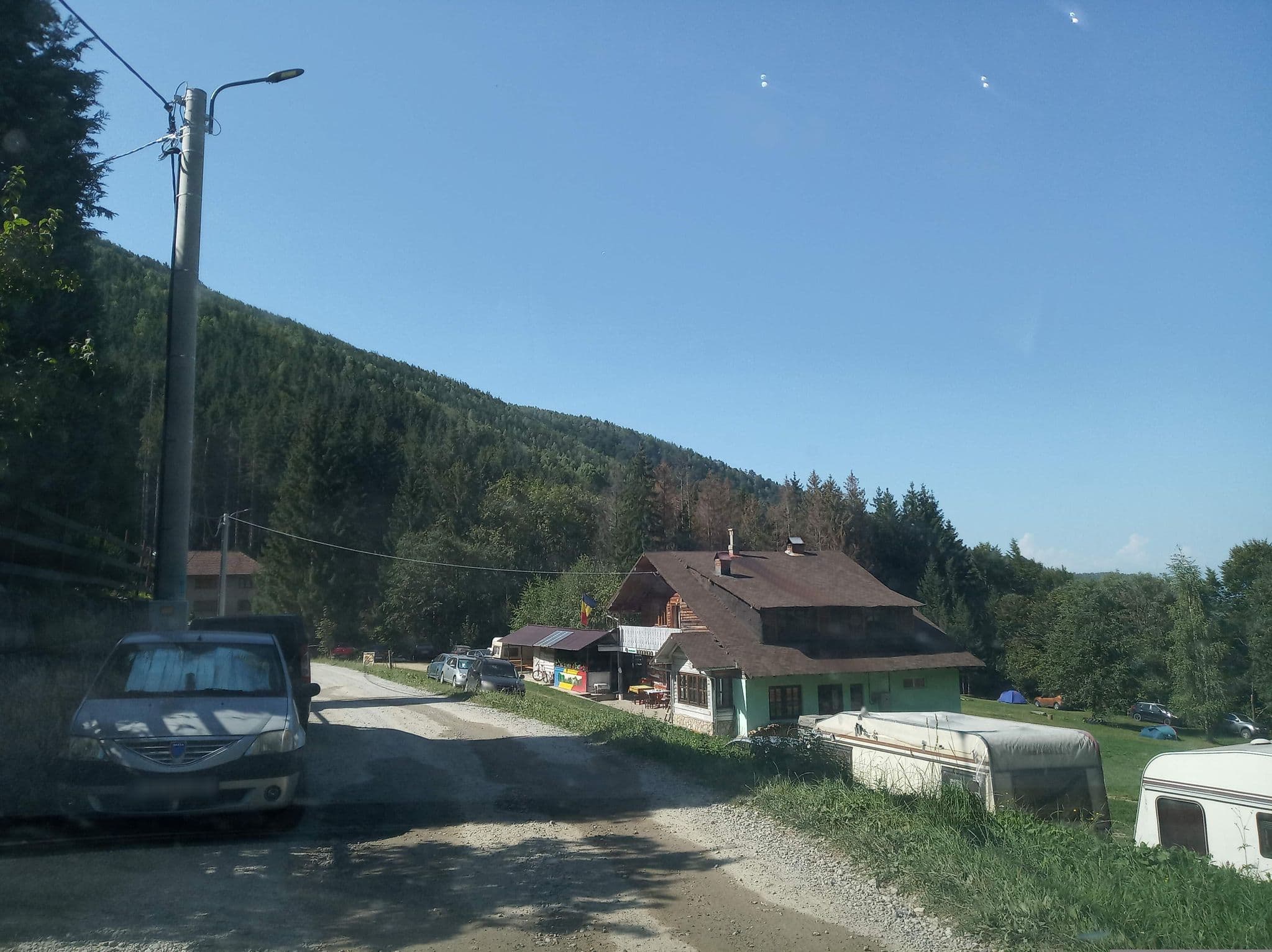 Street view near Codrin, Râu de Mori — © tavi (CC BY-SA · Mapillary)