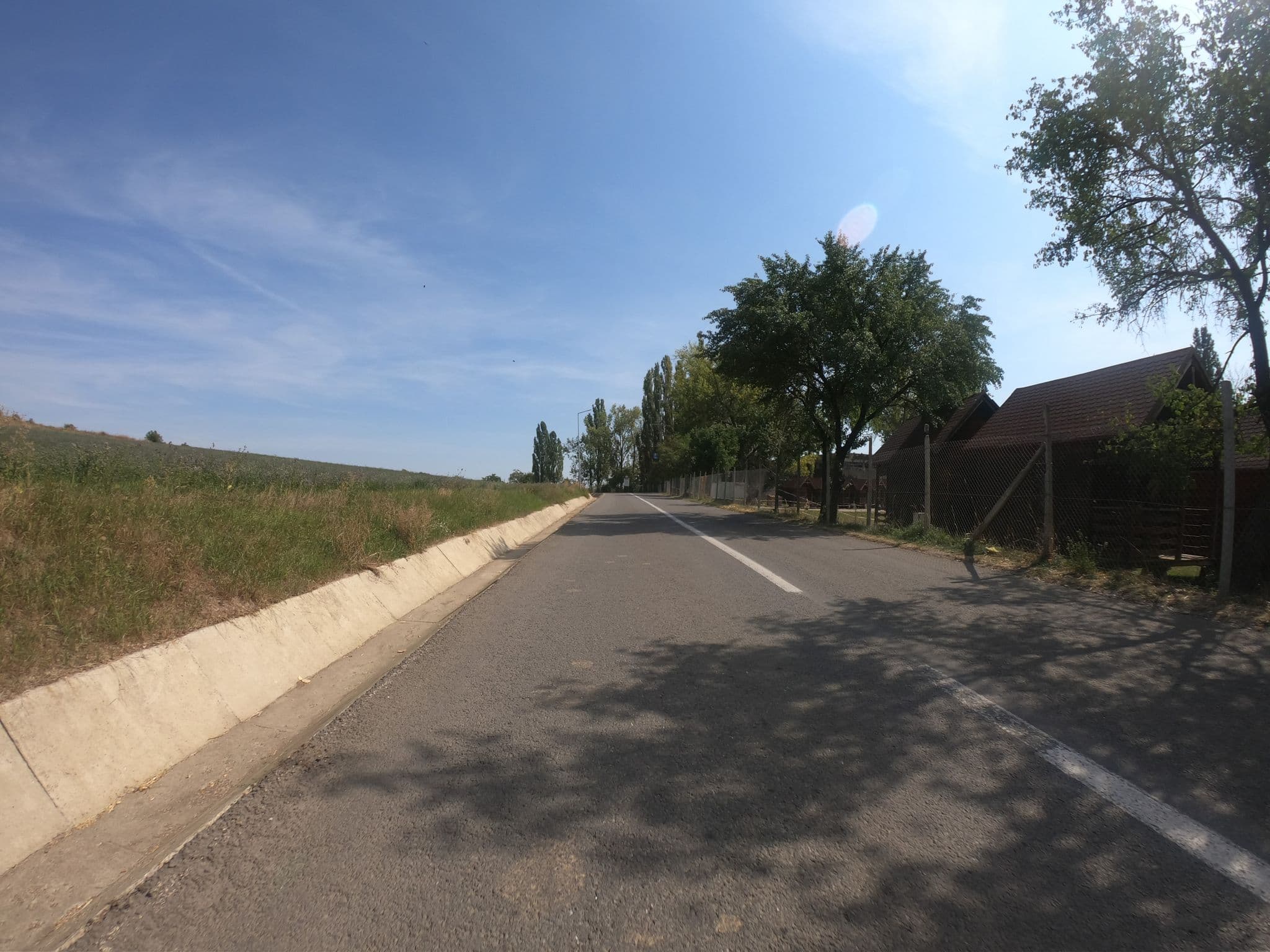 Street view near Biniste si Cai, Turda — © eneerhut (CC BY-SA · Mapillary)