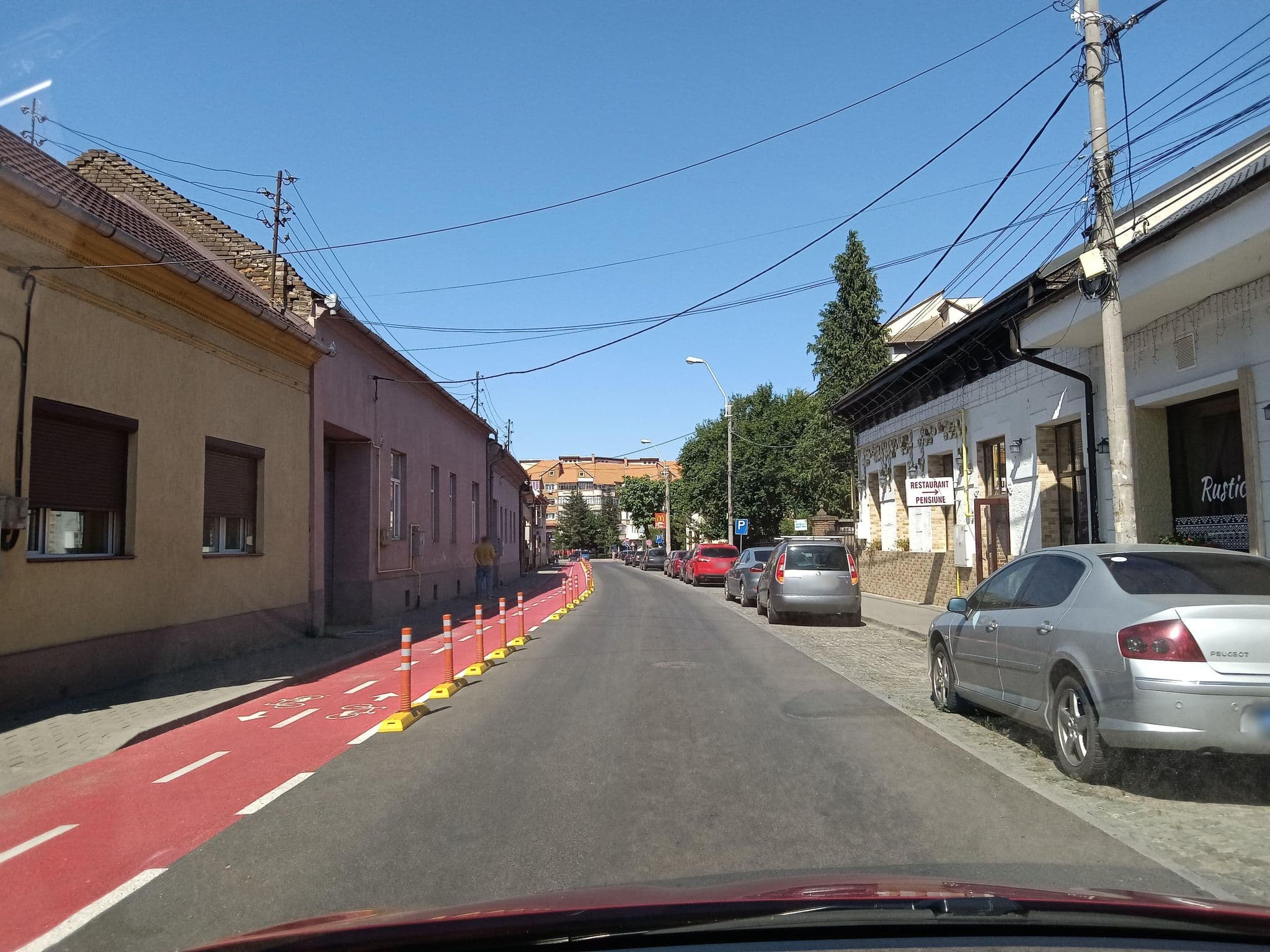 Street view near Hotel Rusca/ Business centre, Hunedoara — © nglf (CC BY-SA · Mapillary)