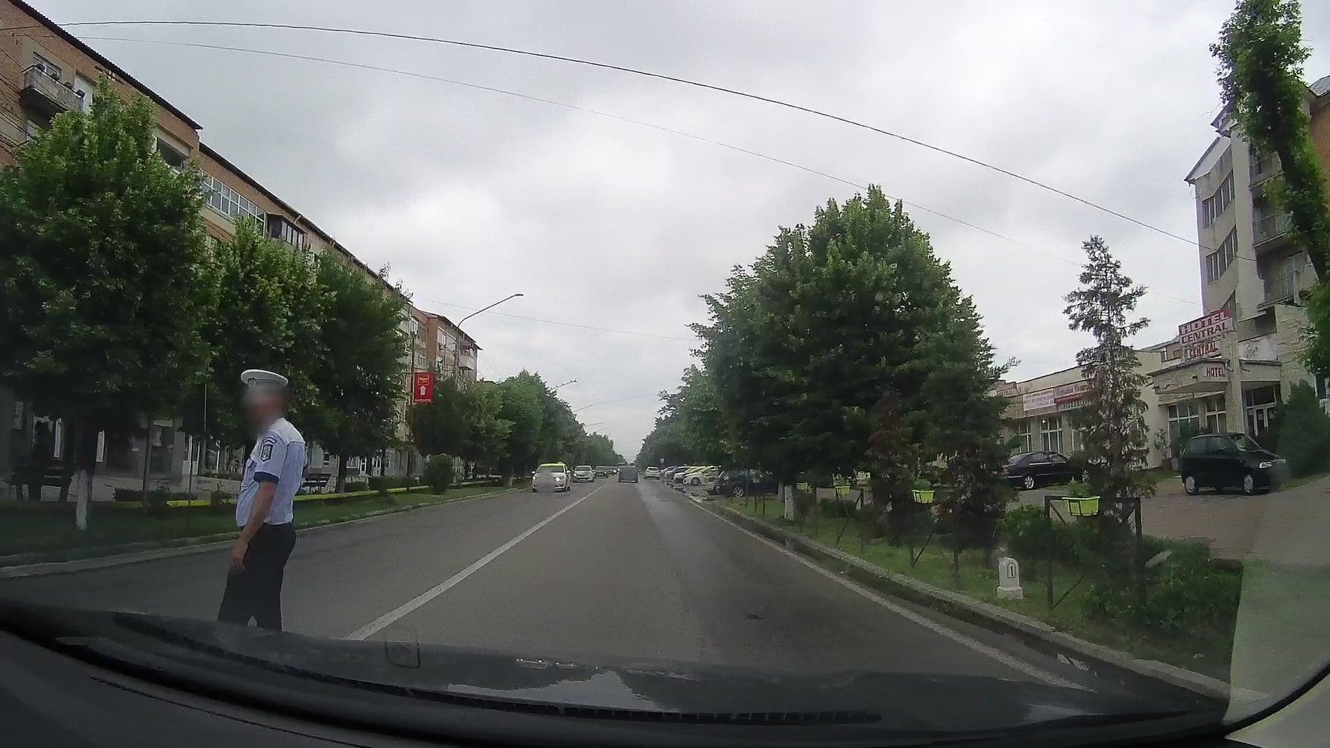 Street view near Hotel Central, Balş — © tavi (CC BY-SA · Mapillary)