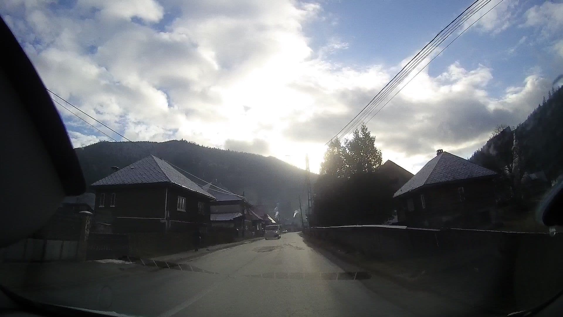 Street view near Pensiunea Izbucul Tauz, Albac — © tavi (CC BY-SA · Mapillary)