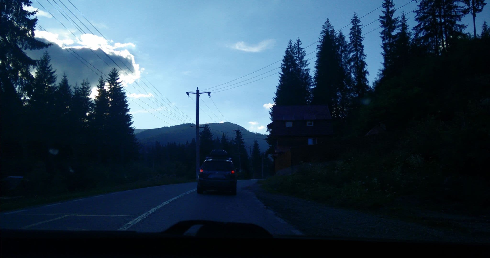 Street view near Pensiunea Vanessa, Arieşeni — © strainu (CC BY-SA · Mapillary)