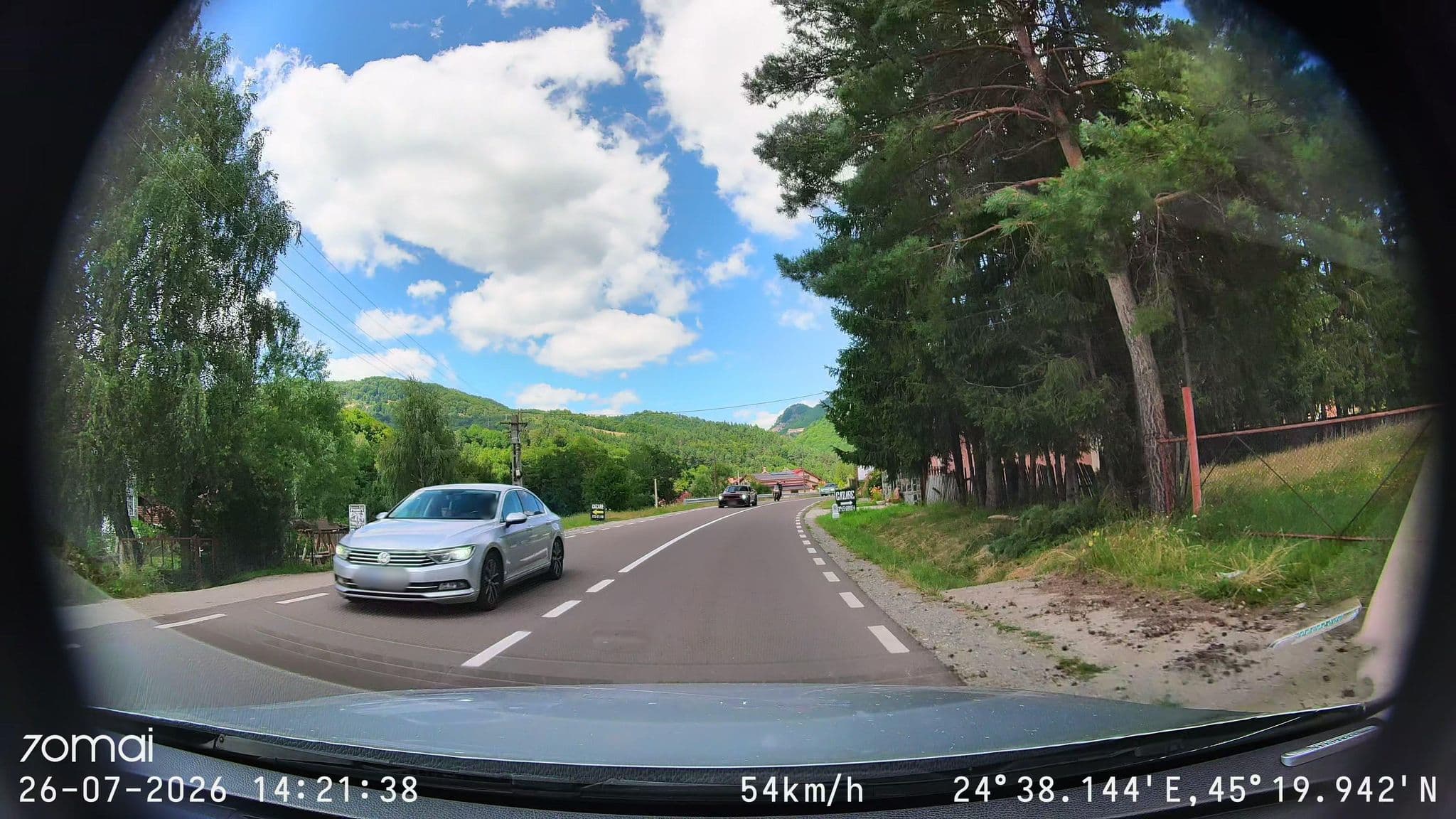 Street view near Spell Hotels, Arefu — © doriel (CC BY-SA · Mapillary)