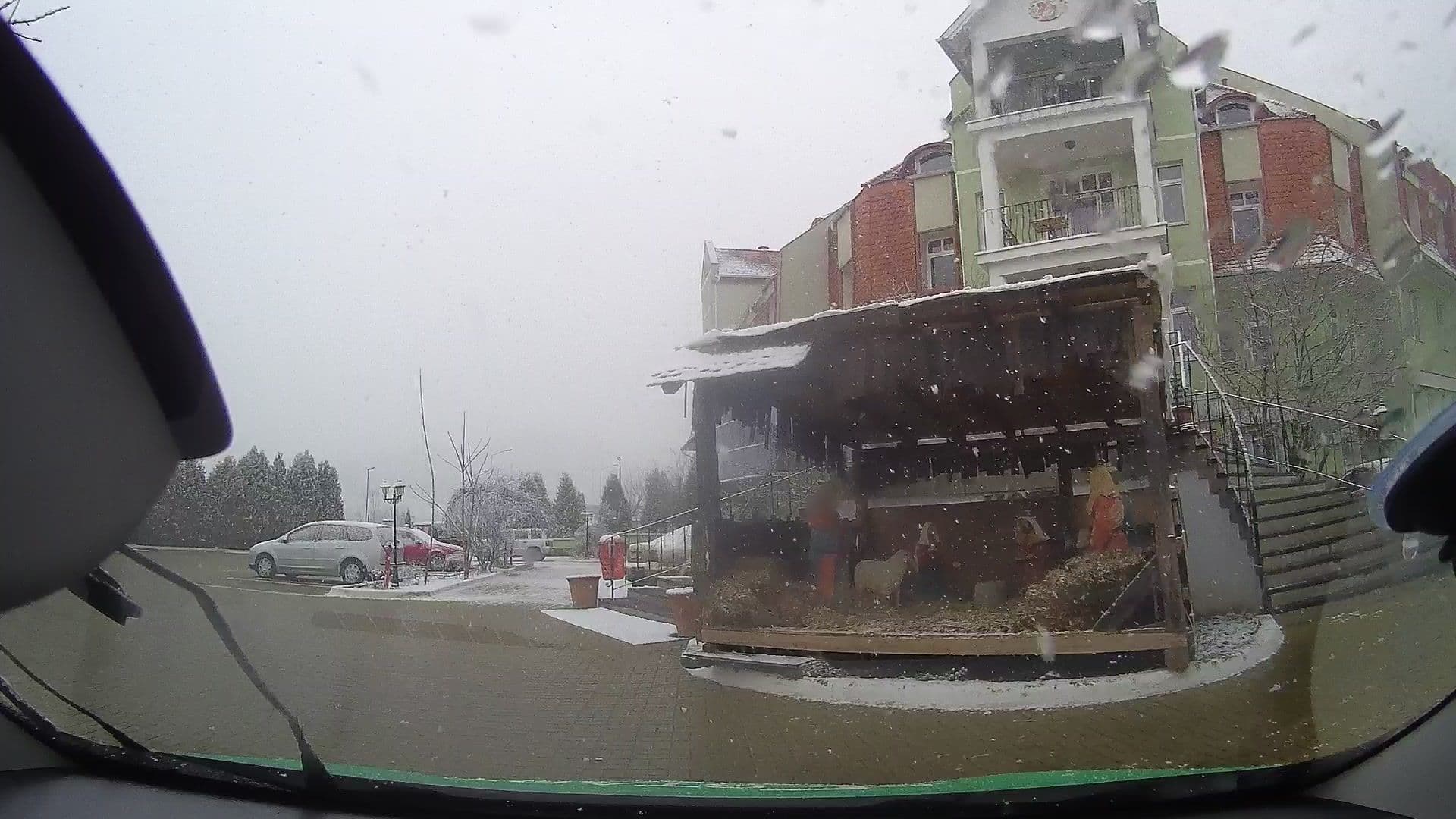 Street view near Mercure Medias Binderbubi Hotel And Spa, Mediaş — © tavi (CC BY-SA · Mapillary)
