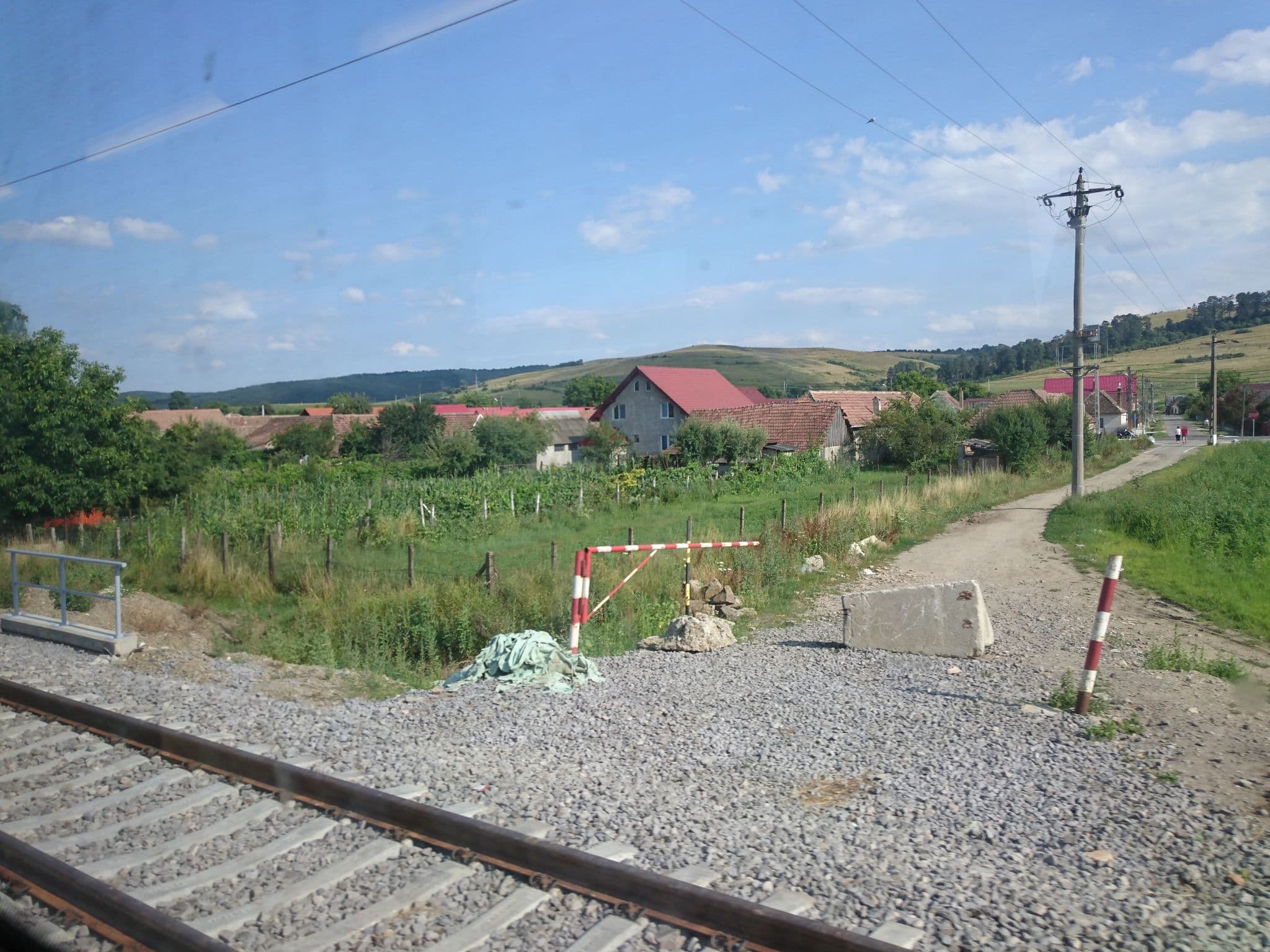 Street view near Camera 21, Daneş — © baditaflorin (CC BY-SA · Mapillary)