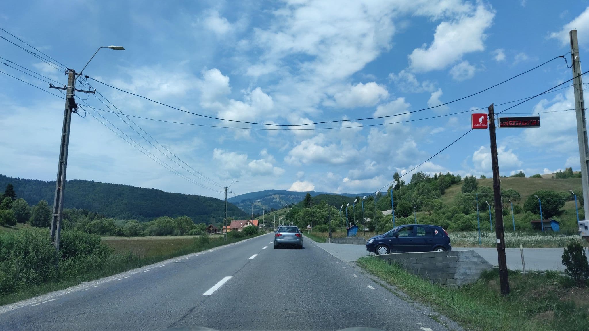 Street view near Aranykakas, Sândominic — © gyorgyjano (CC BY-SA · Mapillary)
