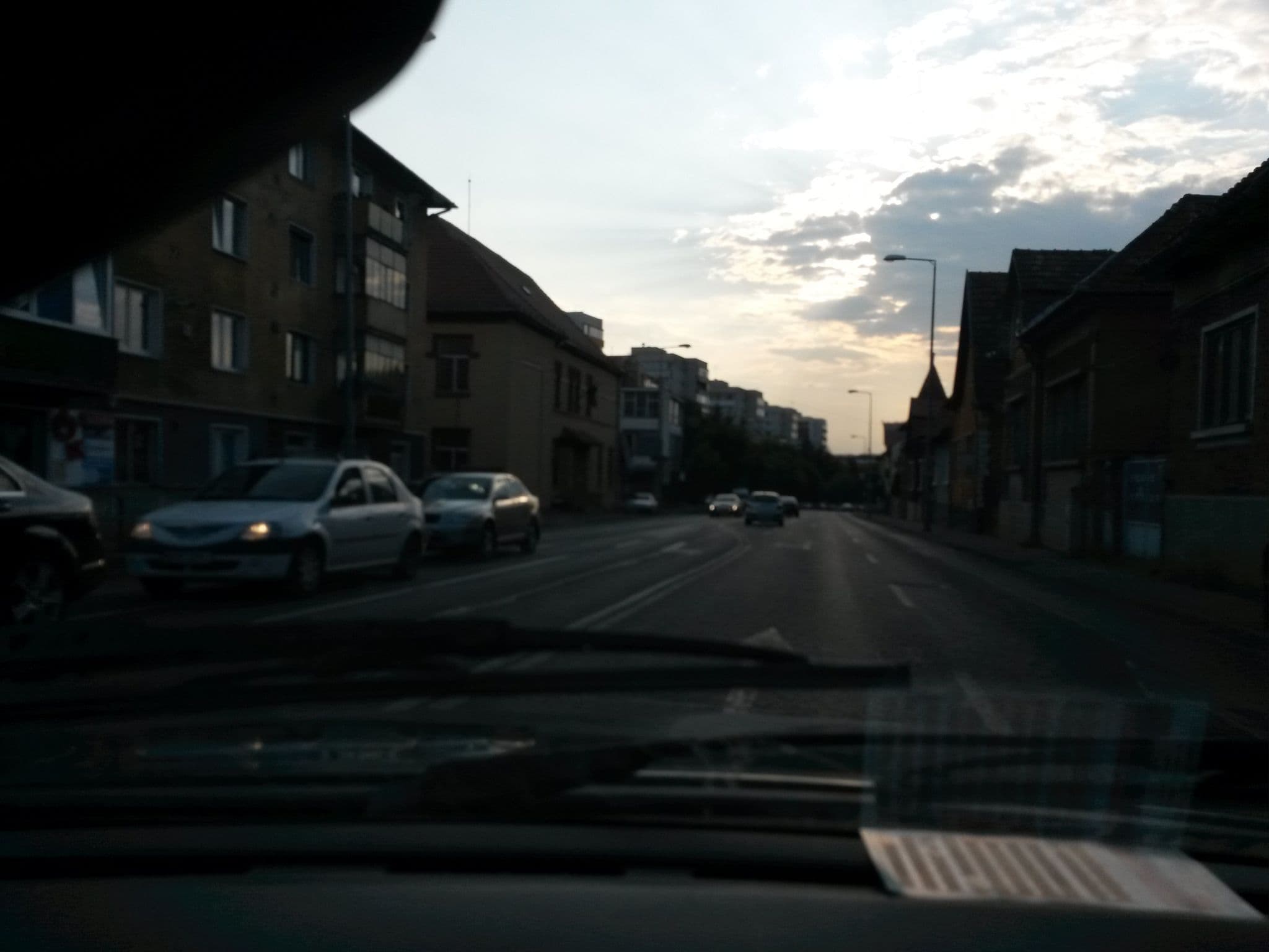 Street view near Hotel Concrete, Târgu Mureş — © bbb (CC BY-SA · Mapillary)