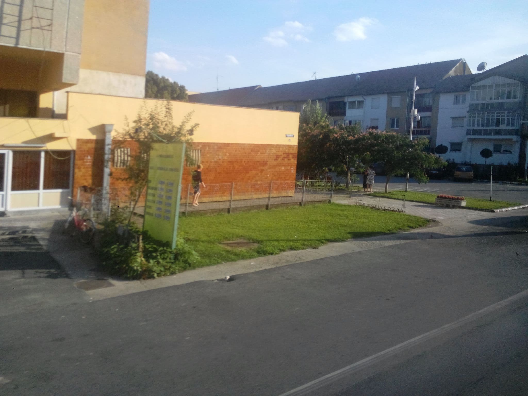Street view near Hotel Nadlac, Nădlac — © baditaflorin (CC BY-SA · Mapillary)
