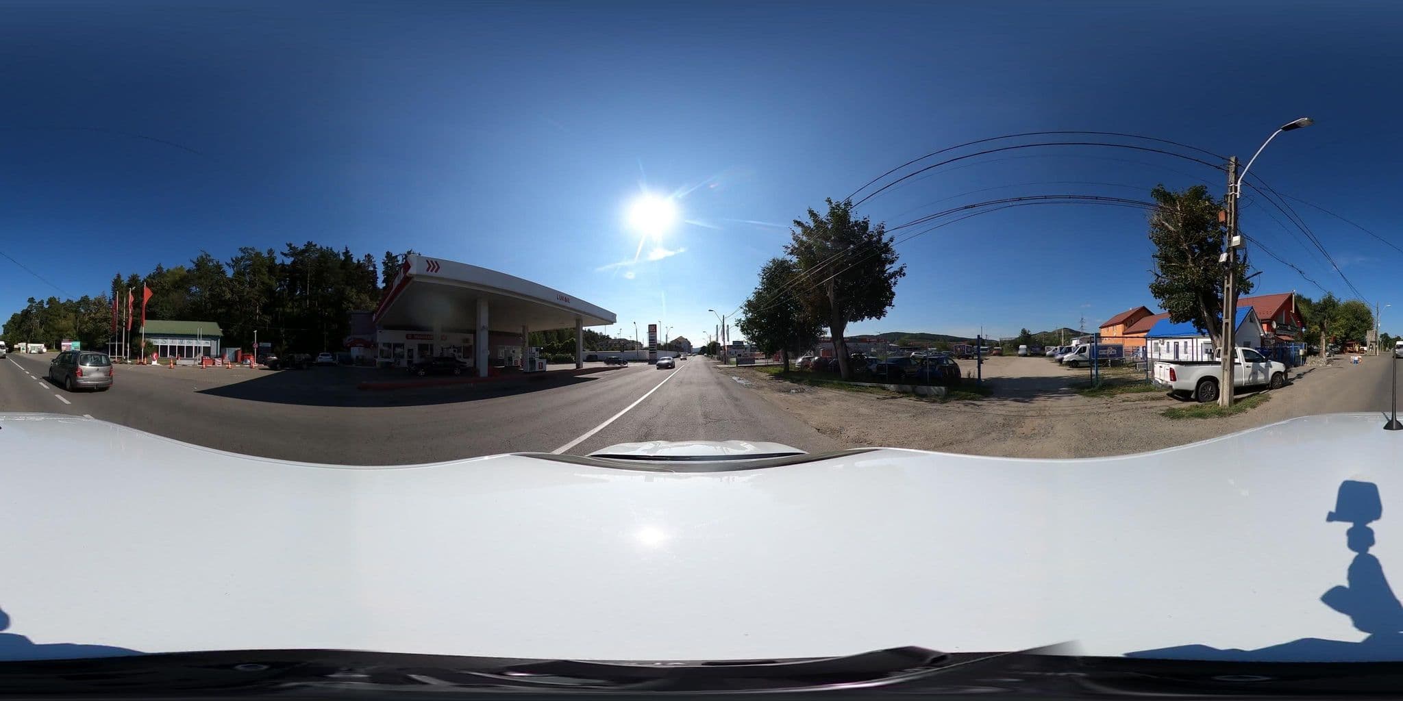 Street view near L & G, Dârlos — © Pill0r360 (CC BY-SA · Mapillary)