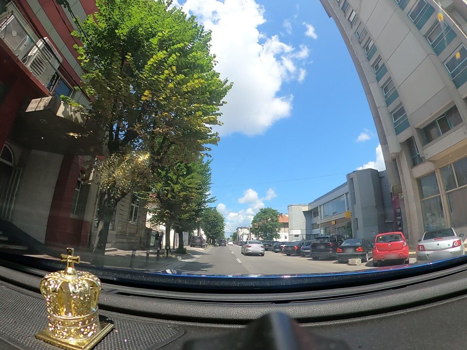 Street view near Ana&Mich's Room, Piteşti — © DARIUSDINCA (CC BY-SA · Mapillary)