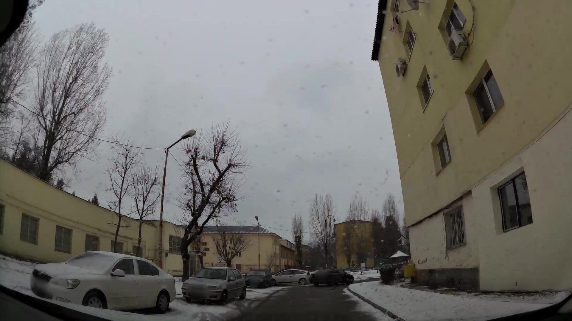 Street view near Robby's bed, Târgovişte — © kaartcam (CC BY-SA · Mapillary)
