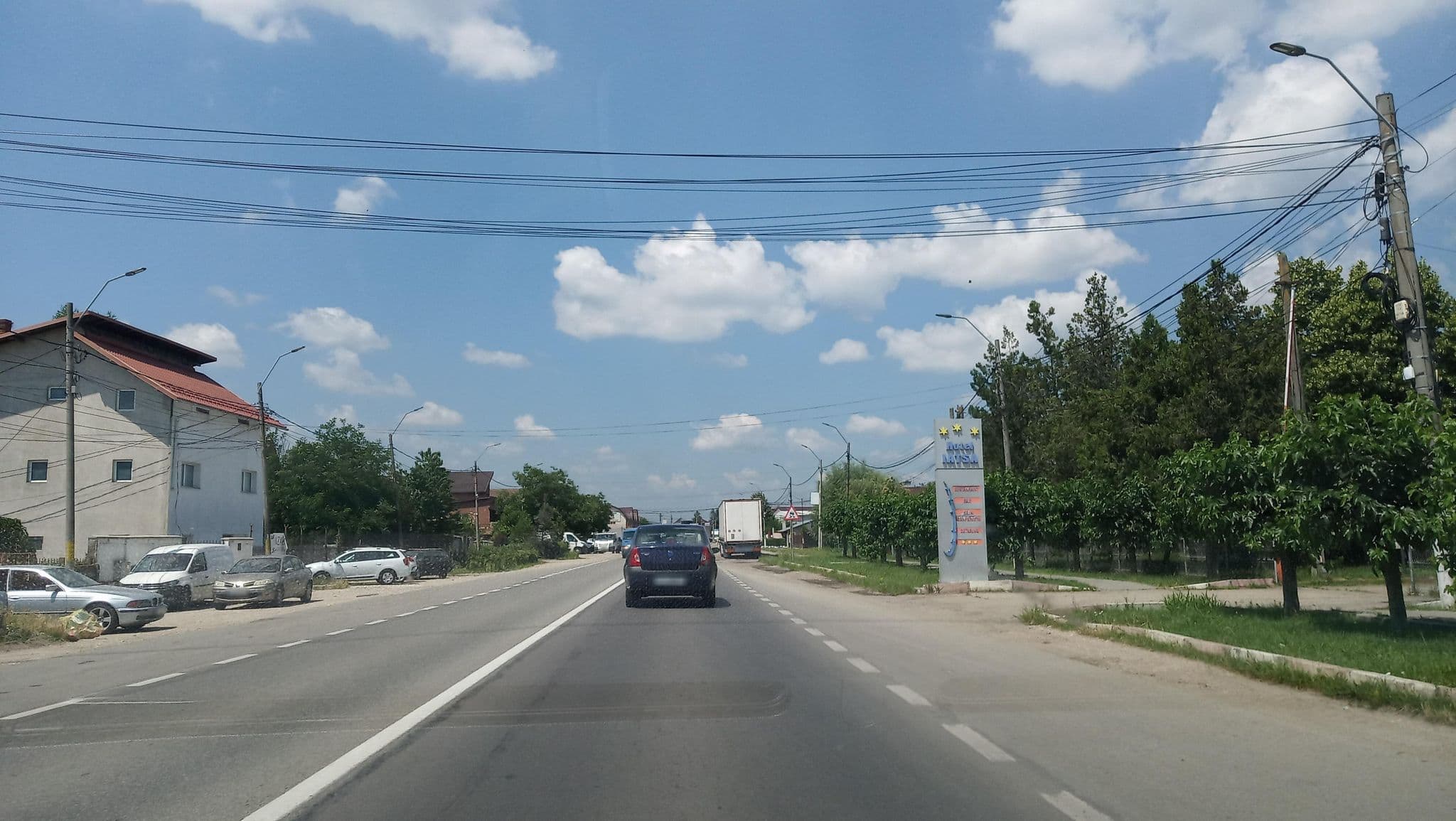 Street view near Iatsa Hotel, Valea Mare-Podgoria — © tavi (CC BY-SA · Mapillary)