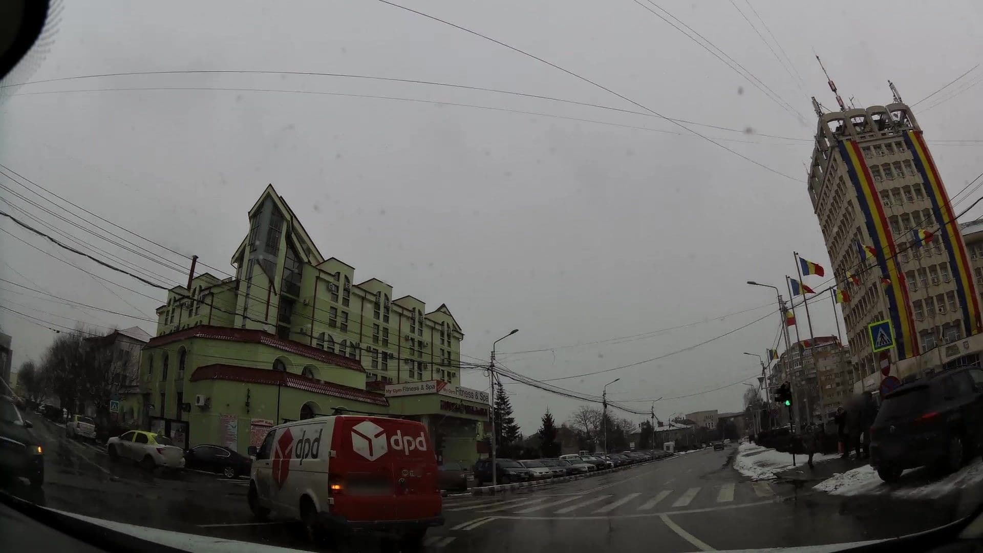 Street view near Hotel Dracula, Târgovişte — © kaartcam (CC BY-SA · Mapillary)