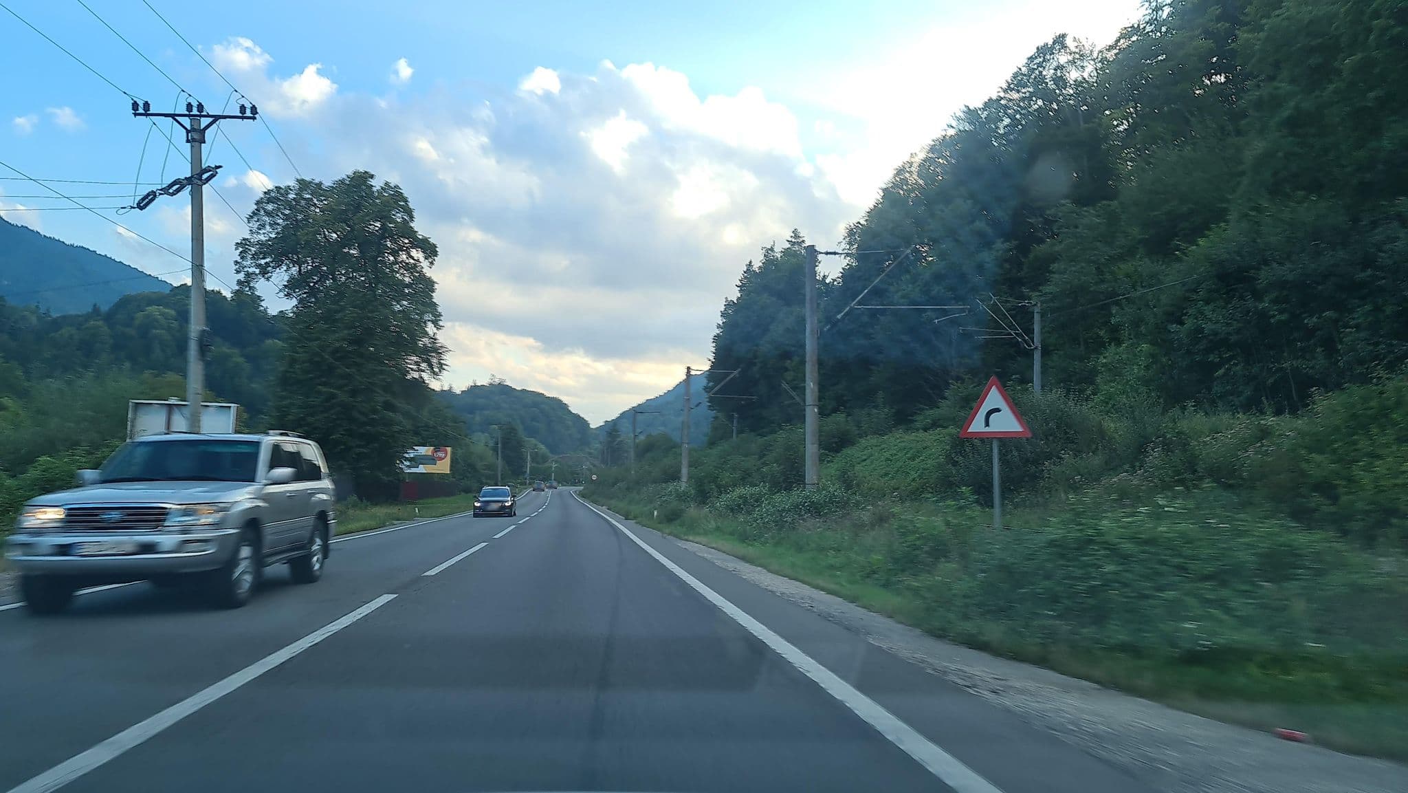 Street view near La Butuci, Braşov — © sergiuf95 (CC BY-SA · Mapillary)