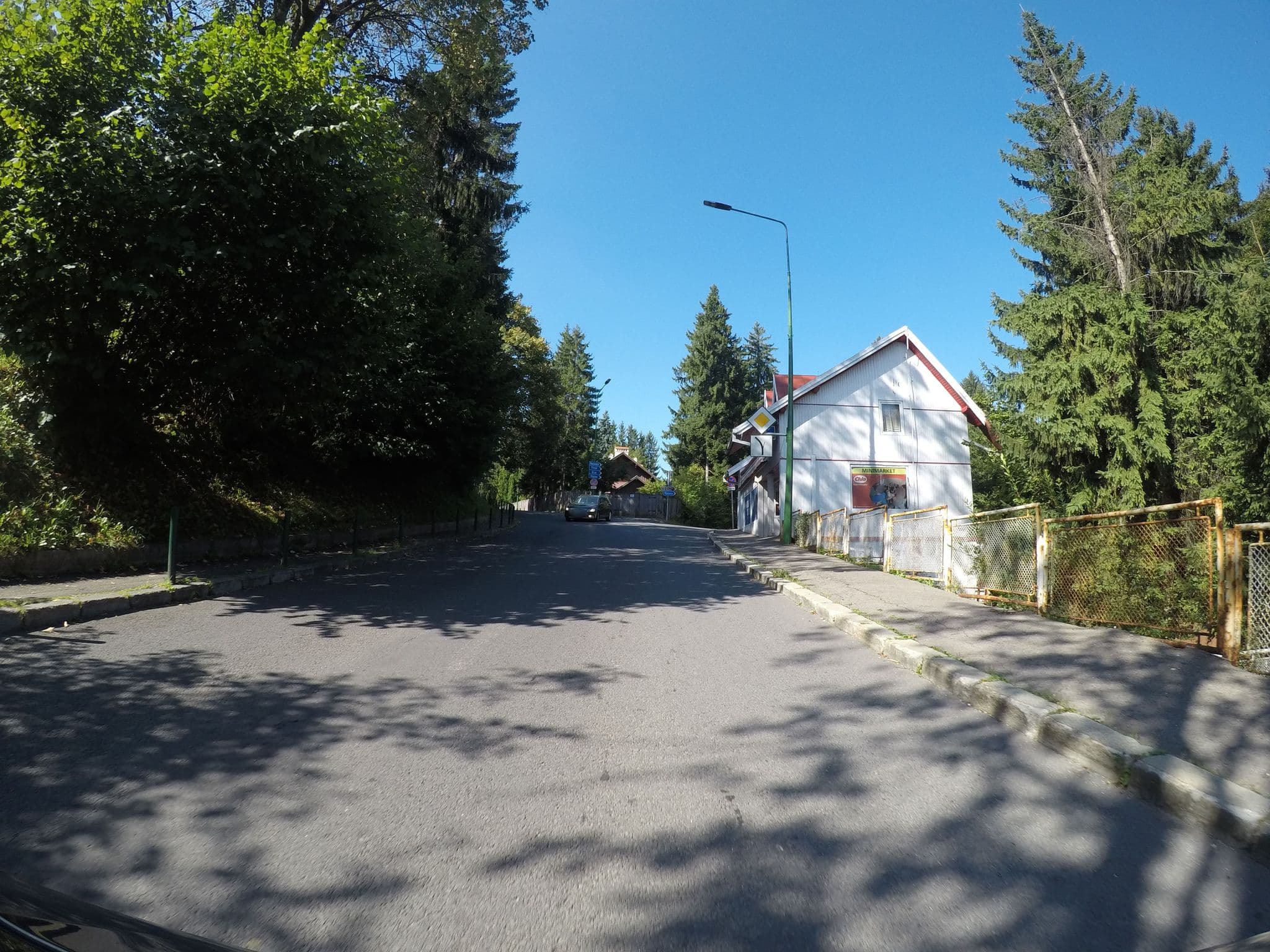 Street view near Casa M, Cristian — © chrisbeddow (CC BY-SA · Mapillary)