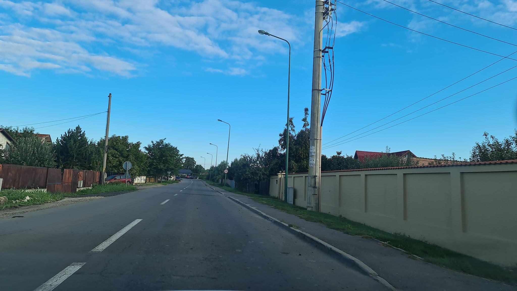 Street view near Orchard Villa, Braşov — © sergiuf95 (CC BY-SA · Mapillary)