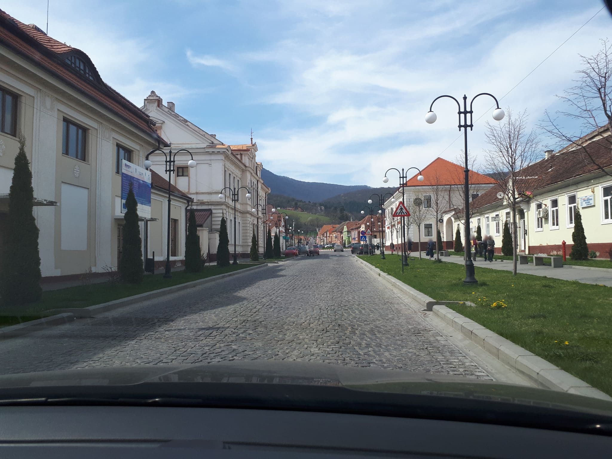 Street view near Pensiune Cetate, Codlea — © agammarcel (CC BY-SA · Mapillary)