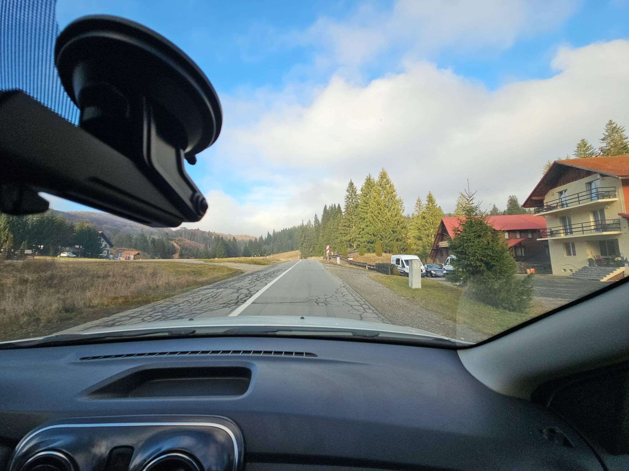 Street view near Pensiunea Petrișor, Cristian — © agamarcelnicolae (CC BY-SA · Mapillary)