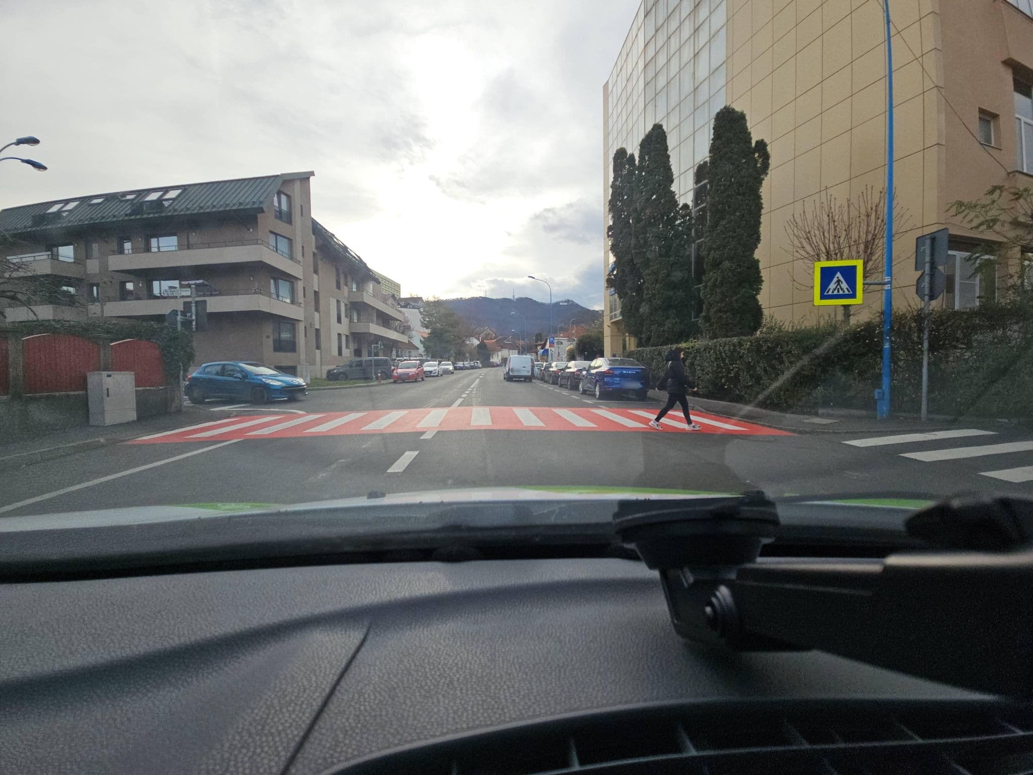 Street view near Hostel Mara, Braşov — © agamarcelnicolae (CC BY-SA · Mapillary)
