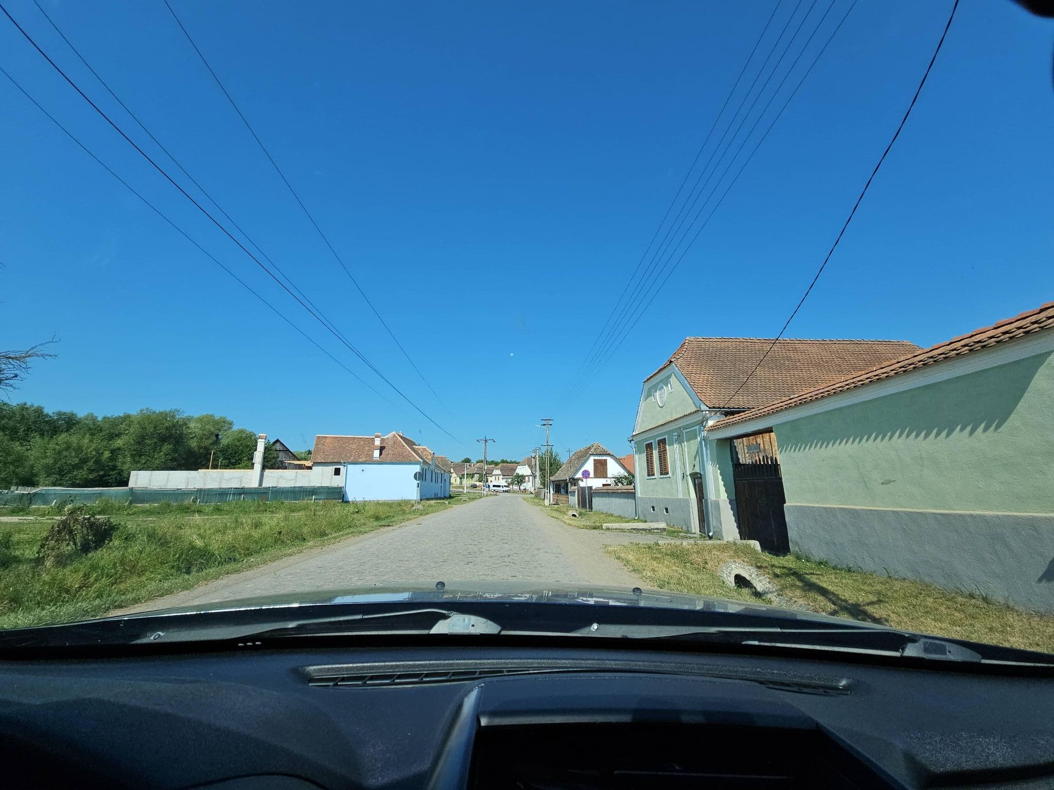 Street view near Viscri 195, Viscri — © agamarcelnicolae (CC BY-SA · Mapillary)