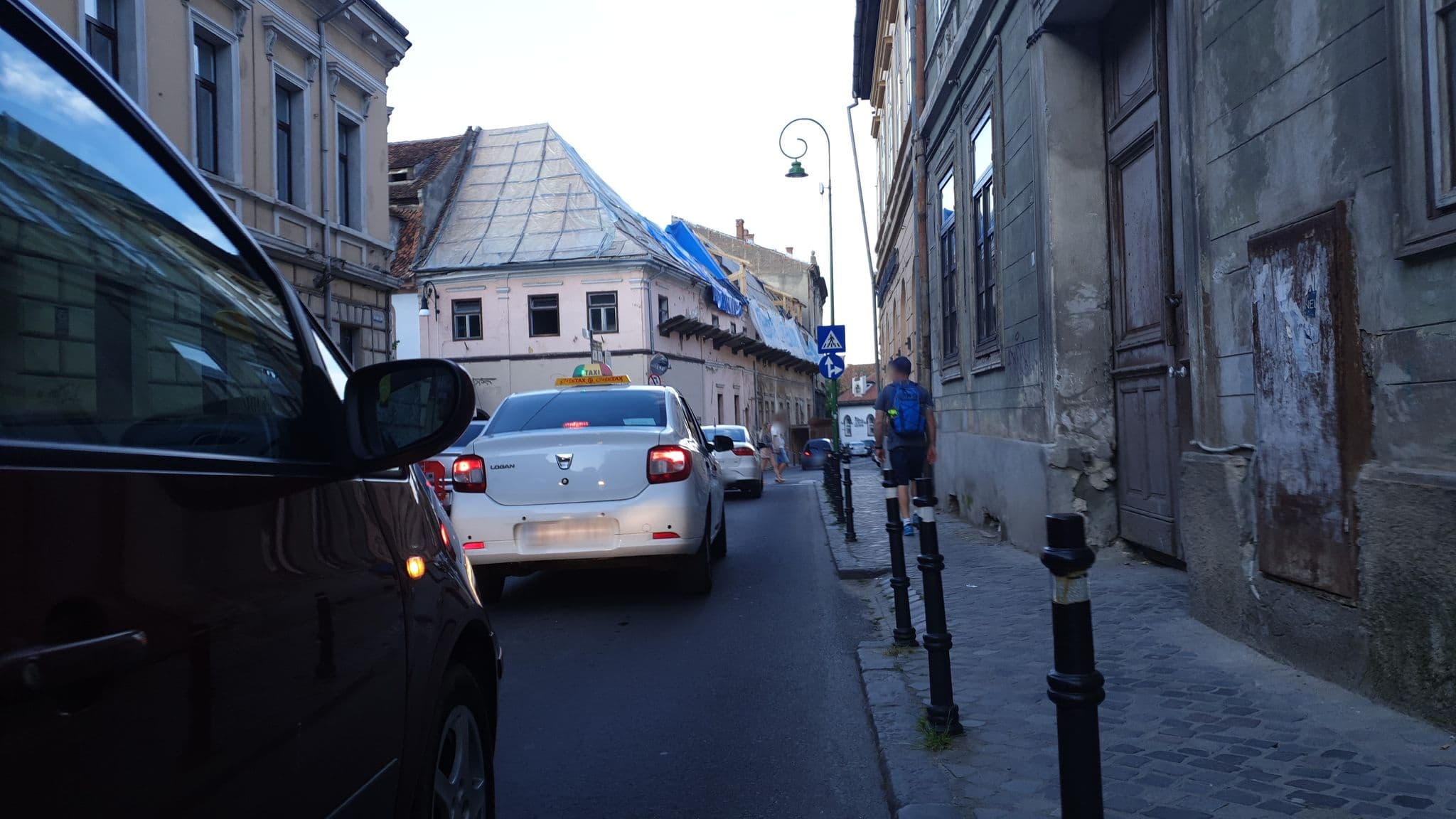 Street view near Pigeon's Nest, Braşov — © geormihai (CC BY-SA · Mapillary)