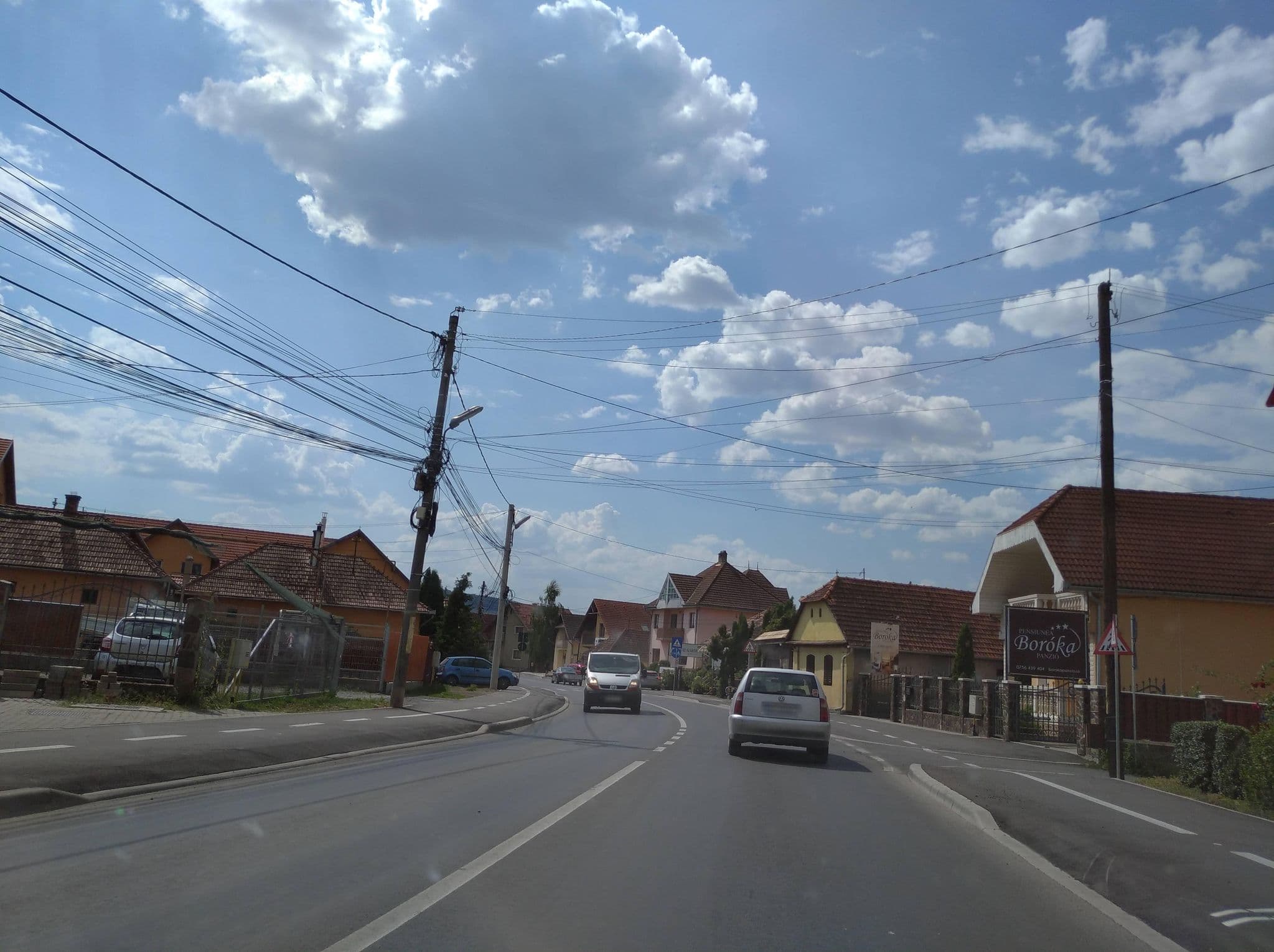 Street view near Boróka Panzió, Odorheiu Secuiesc — © grozsa11 (CC BY-SA · Mapillary)