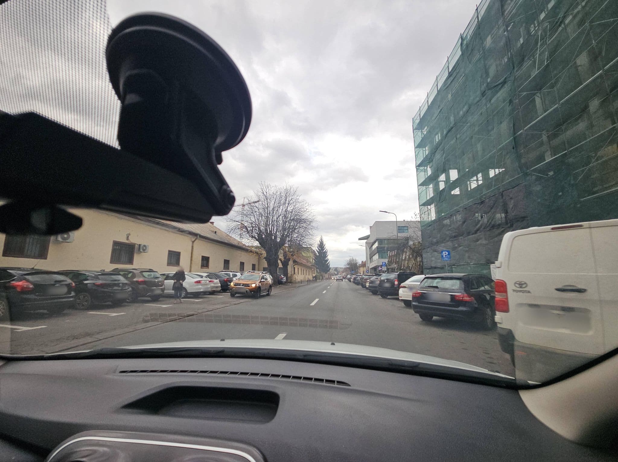 Street view near Guesthouse La Despani Brasov, Braşov — © agamarcelnicolae (CC BY-SA · Mapillary)