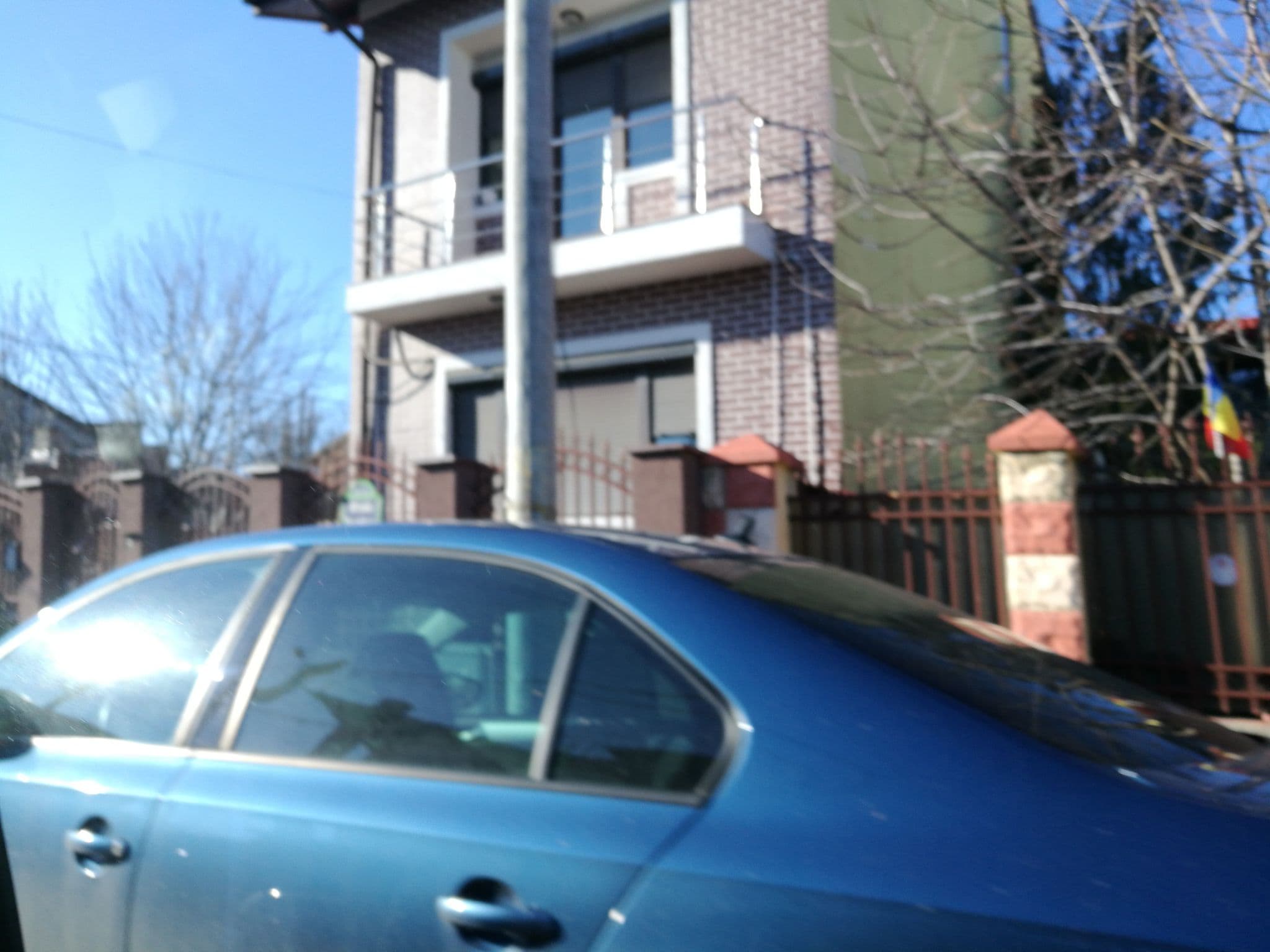 Street view near Iulia's bed®, Sector 1 — © rsandu (CC BY-SA · Mapillary)