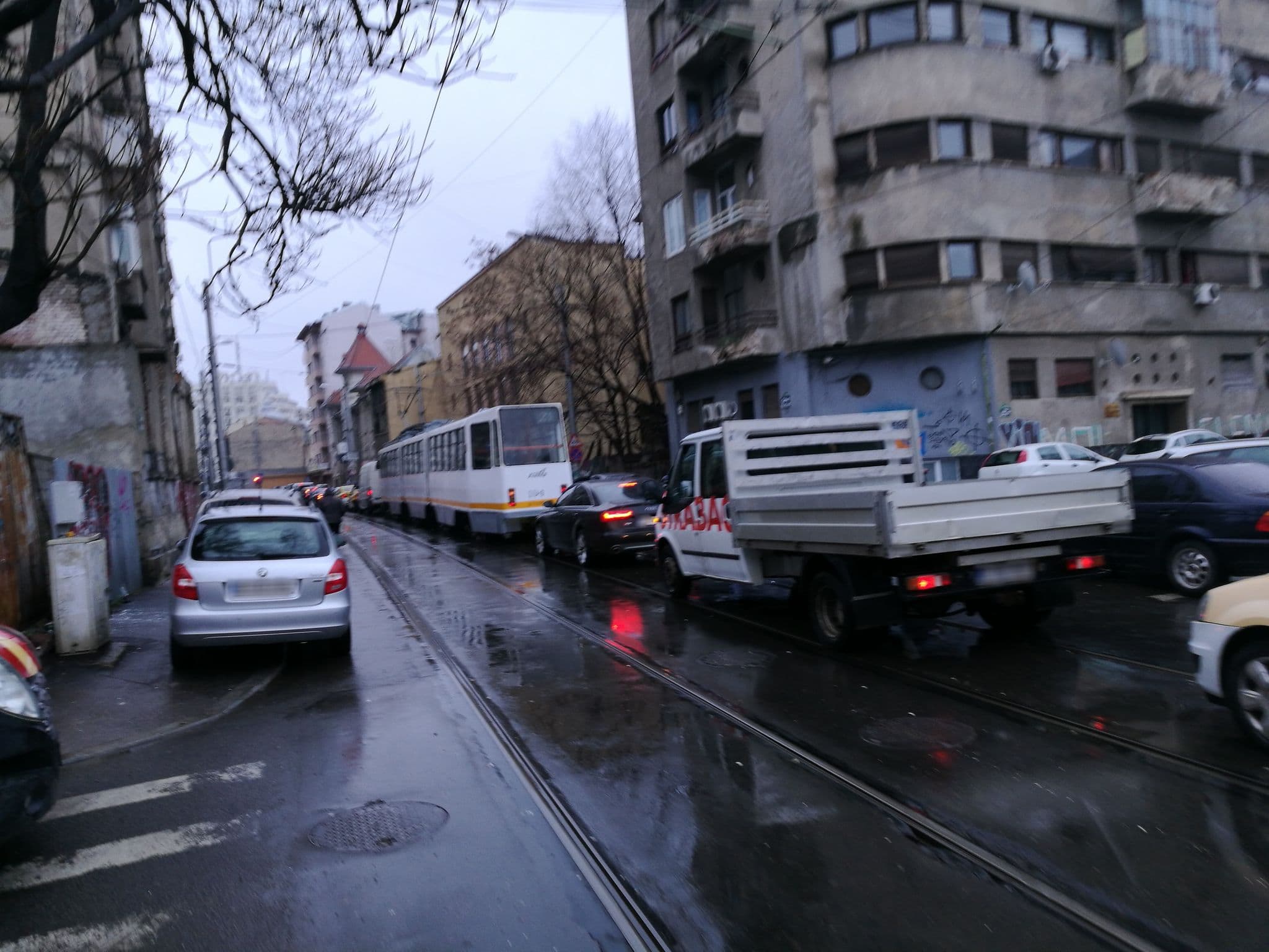 Street view near Cm111 Aparthotel, Bucharest — © rsandu (CC BY-SA · Mapillary)