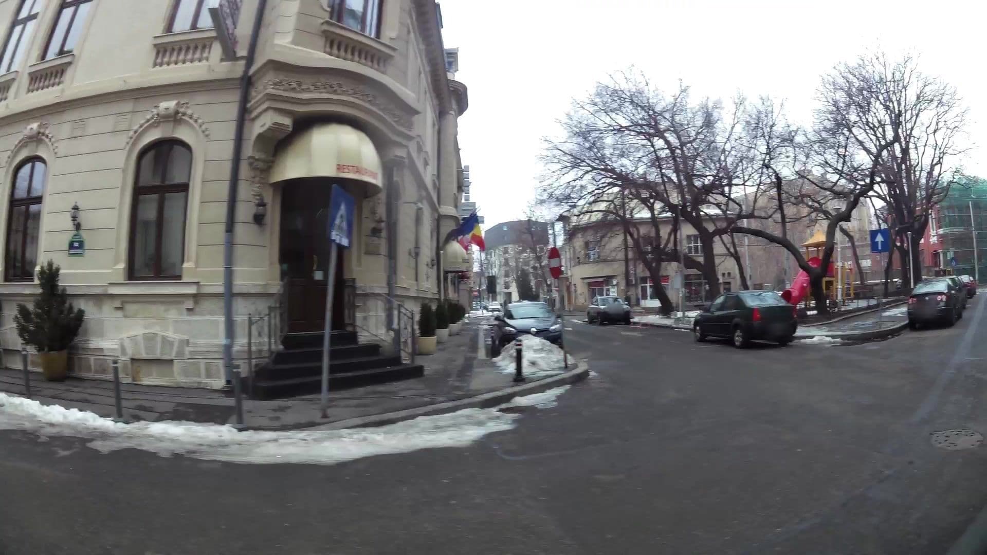Street view near Hotel Reginetta, Bucharest — © kaartcam (CC BY-SA · Mapillary)